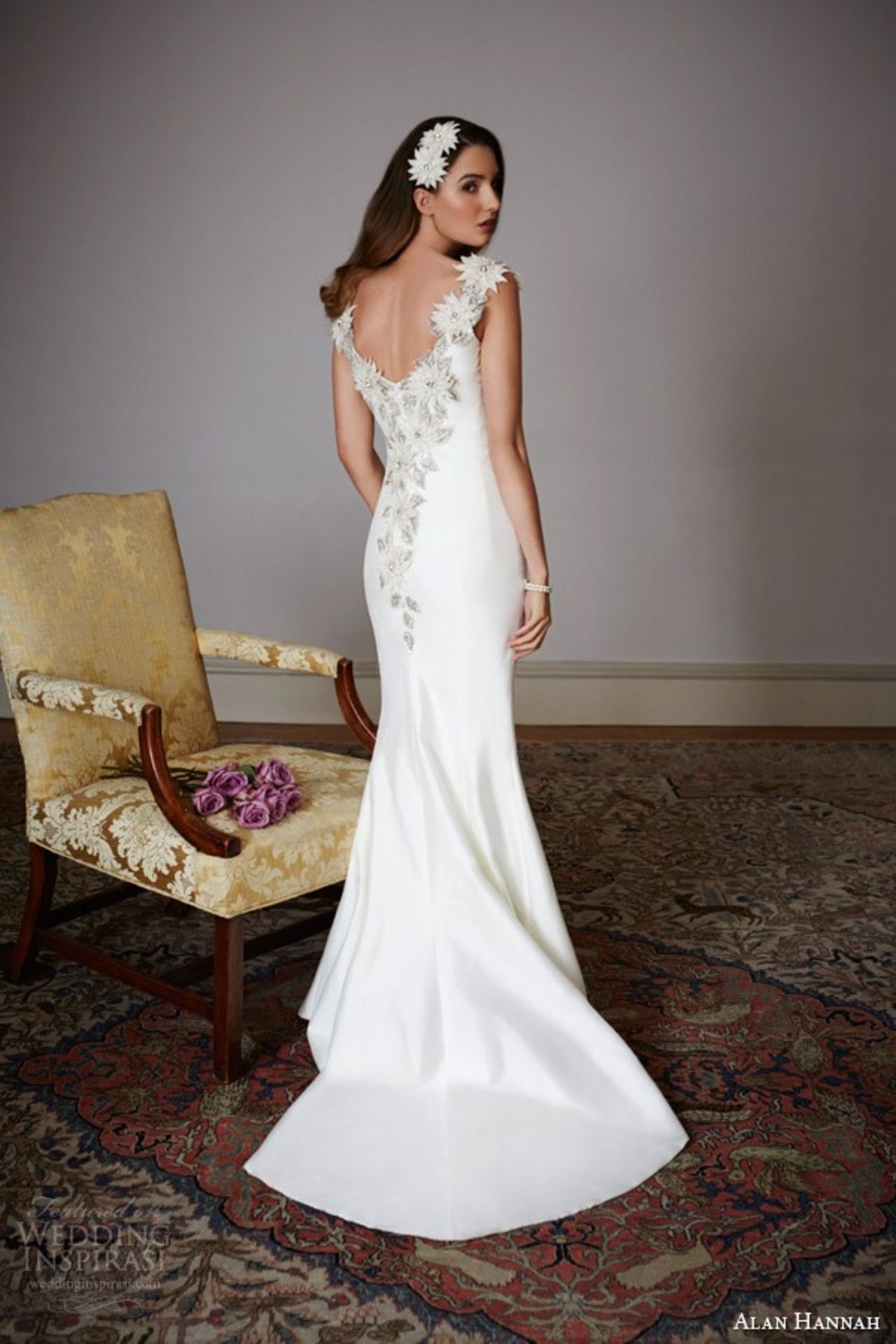 1 x ALAN HANNAH 'Electra' Stunning Fishtail Designer Wedding Dress RRP £2,330 UK 12 - Image 2 of 11
