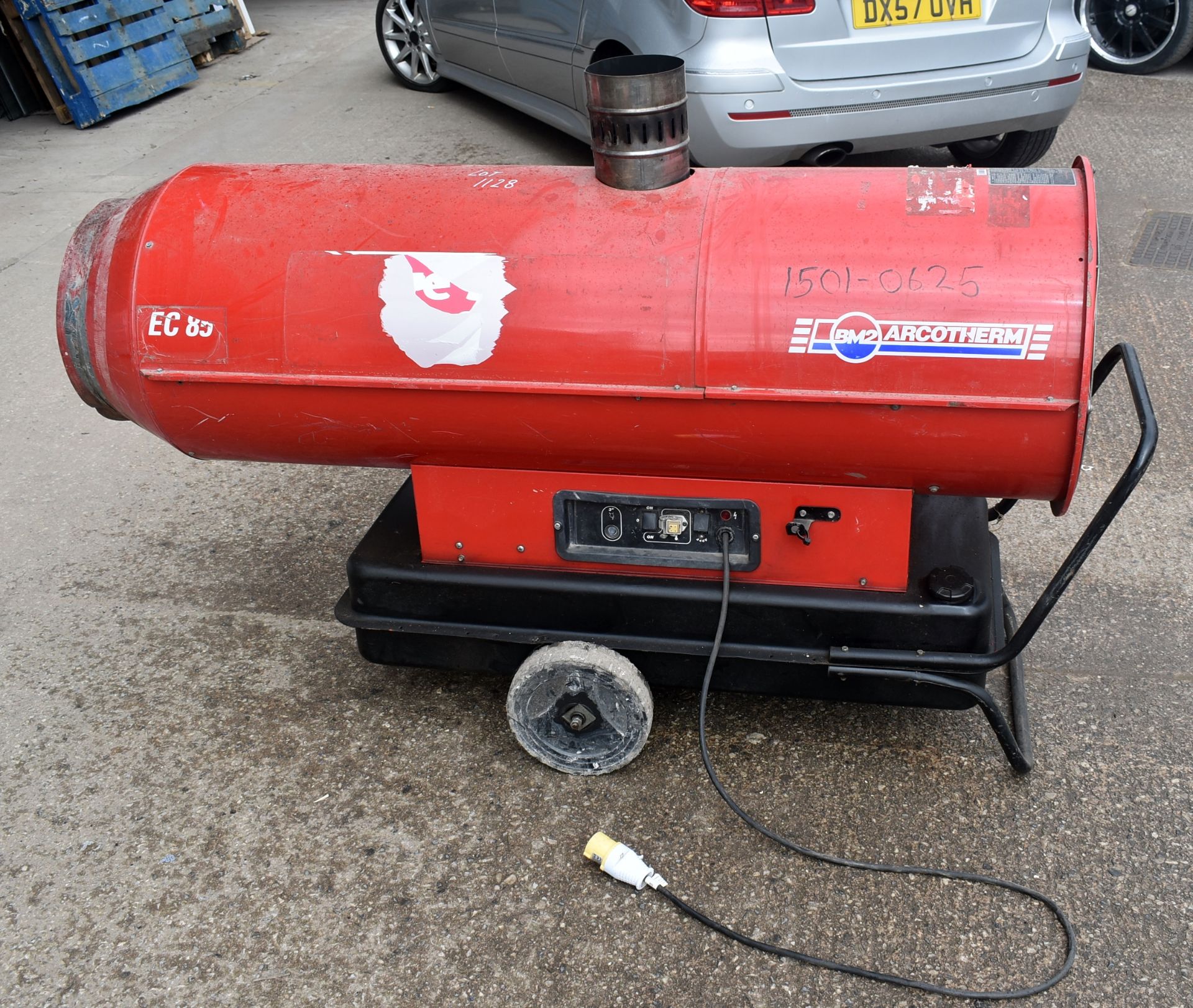 1 x Arcotherm EC85 Indirect Oil Fired Space Heater - Image 13 of 13
