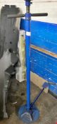 1 x Vertical Transmission Jack – Gear Box Lift – Blue Finish