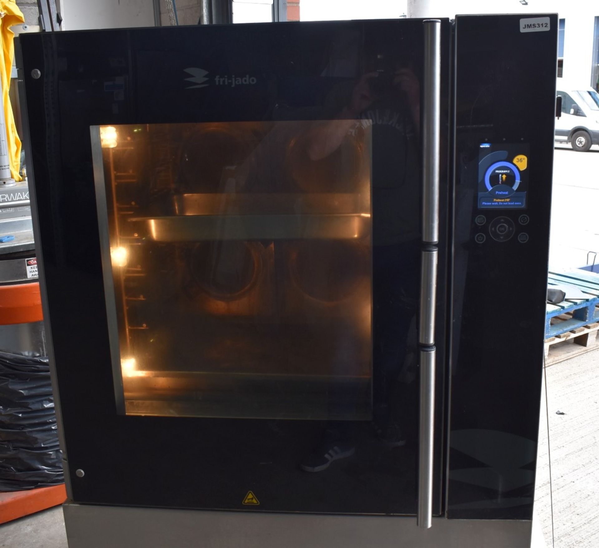 1 x Fri-Jado Turbo Retail 8 Grid Combi Oven - 3 Phase Combi Oven With Various Cooking Programs - Image 21 of 24