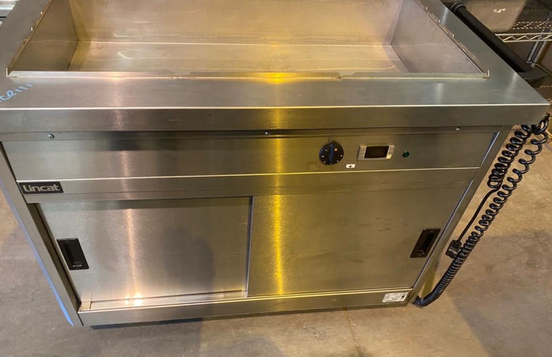 1 x Lincat Panther 670 Series Hot Cupboard with Bain Marie - Model P6B3 - RRP £2,300 - Image 8 of 10