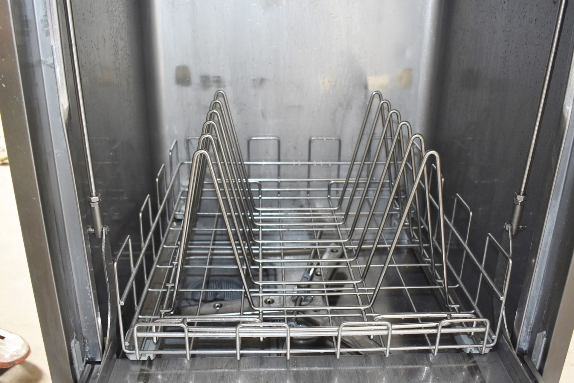 1 x Hobart Upright Heavy Duty Dishwasher For Oven Trays / Cooking Pans - 3 Phase - RRP £17,000! - Image 8 of 14