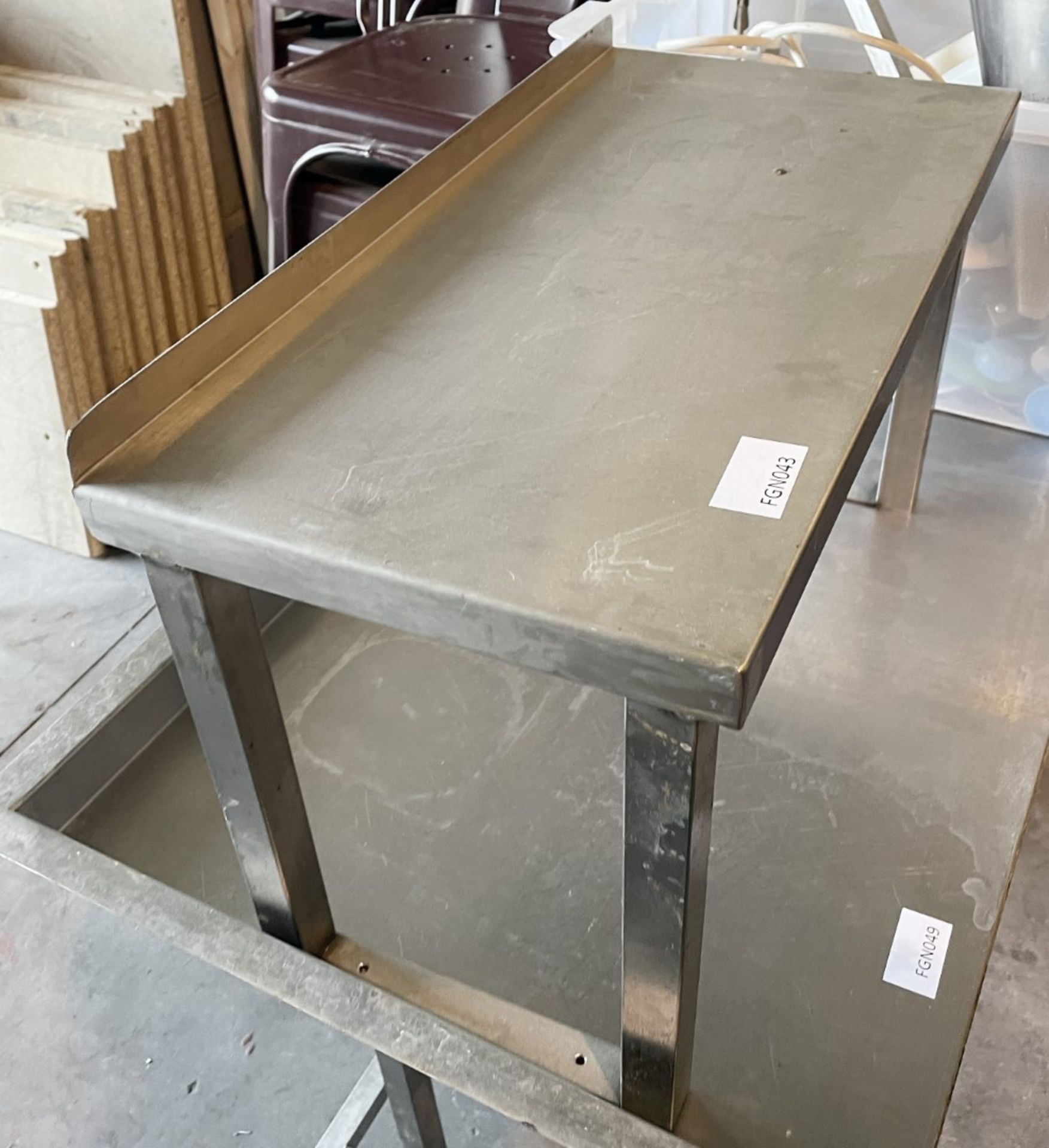 1 x Counter Top Stainless Steel Prep Table With  - Ref: BGC043 - CL807 - Location: Essex, RM19This - Image 4 of 5