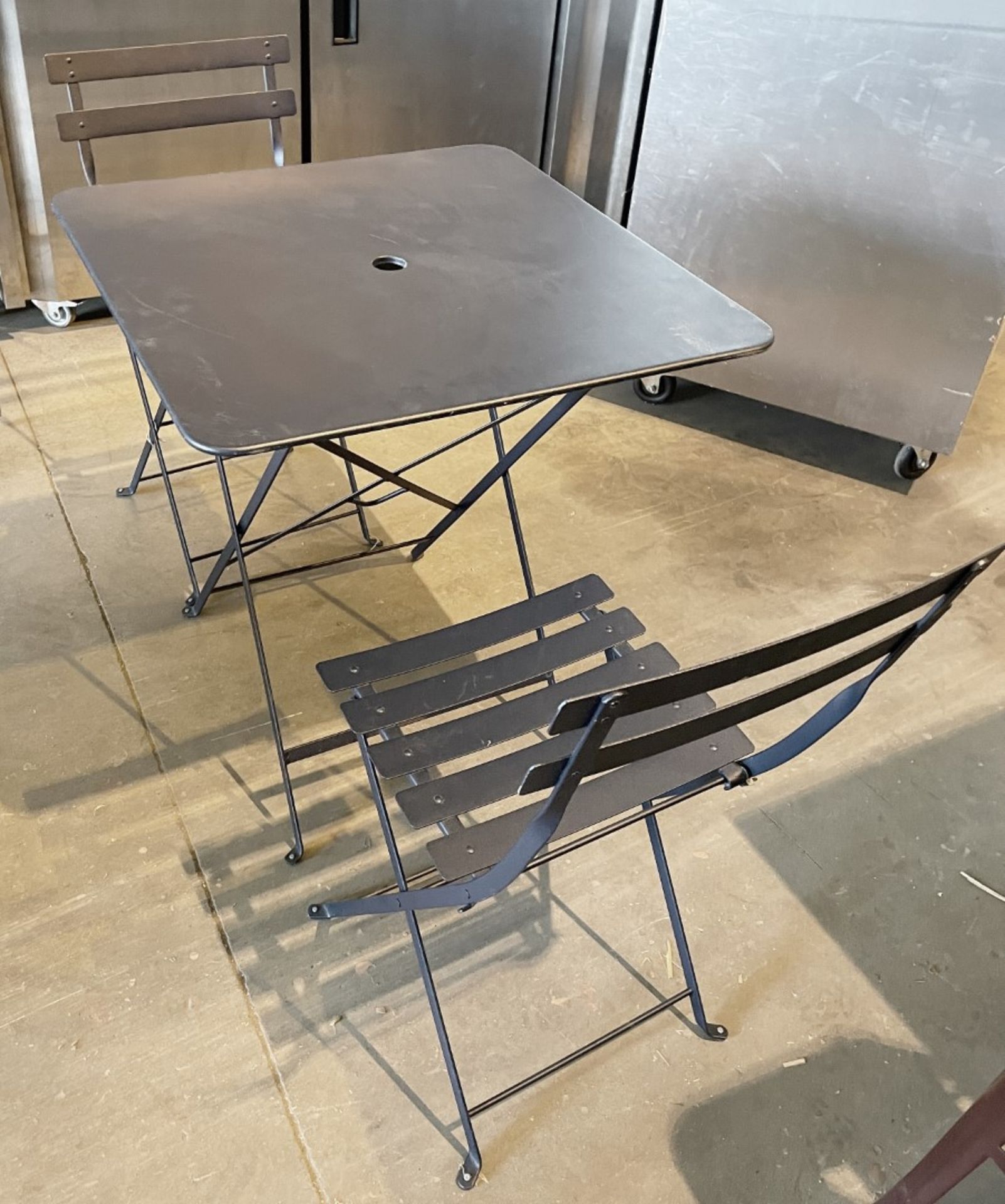 2 x Navy Metal Tables & 4 Matching Folding Chairs - Table Approx 71x71Cm - Image 5 of 8