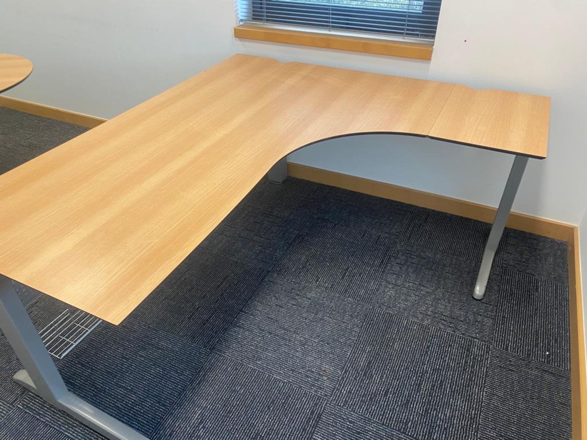 1 x Corner Office Desk in Beech - Ref: TV503 - Size: 180 x 160 cms - CL842 - Location: Crawley, - Image 2 of 4