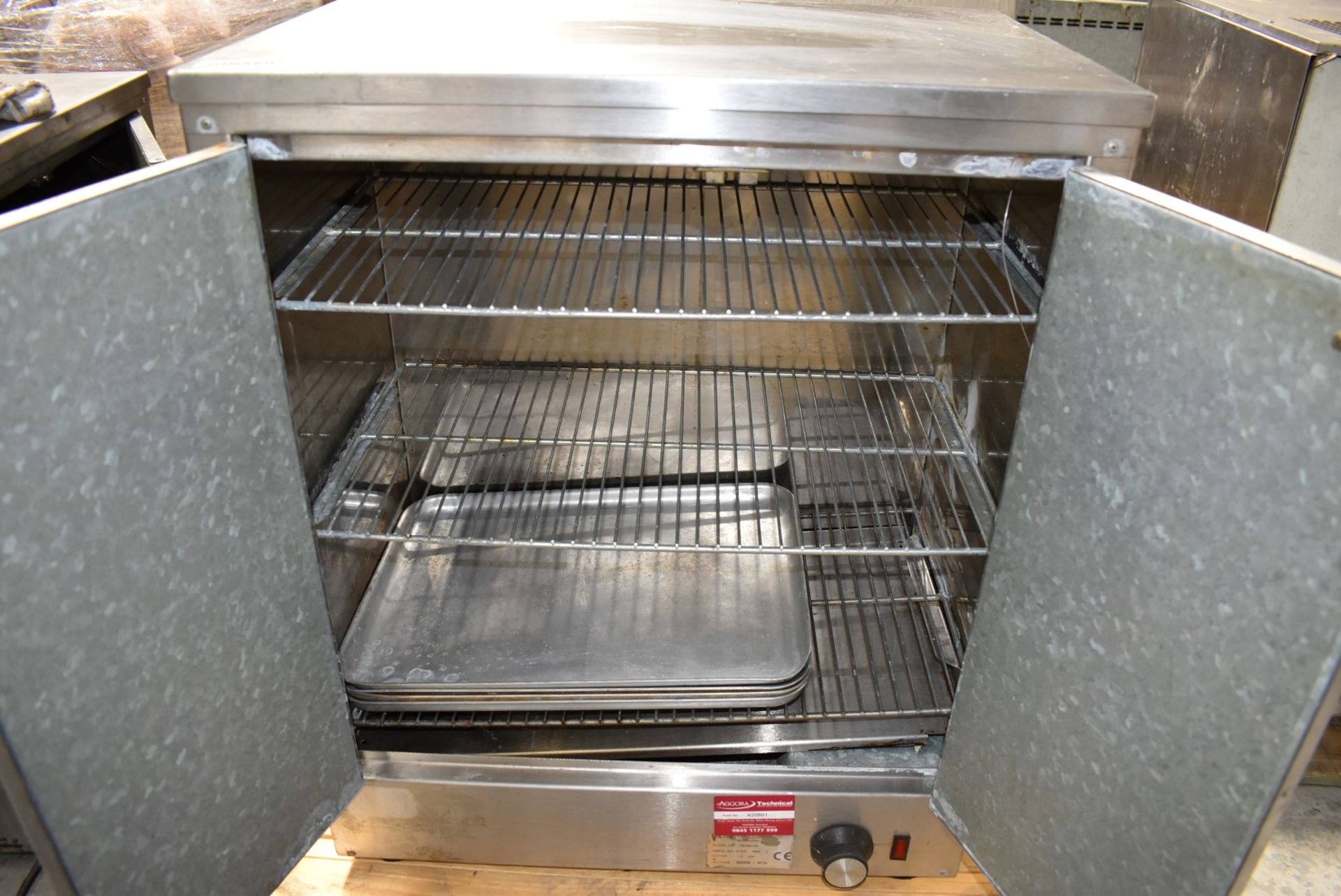 1 x Victor Commercial Kitchen Warming Cabinet - Stainless Steel With Two Hinged Doors - 240v - Image 5 of 7