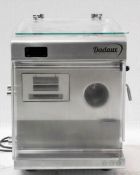 1 x Dadaux Setna Refrigerated Meat Mincer