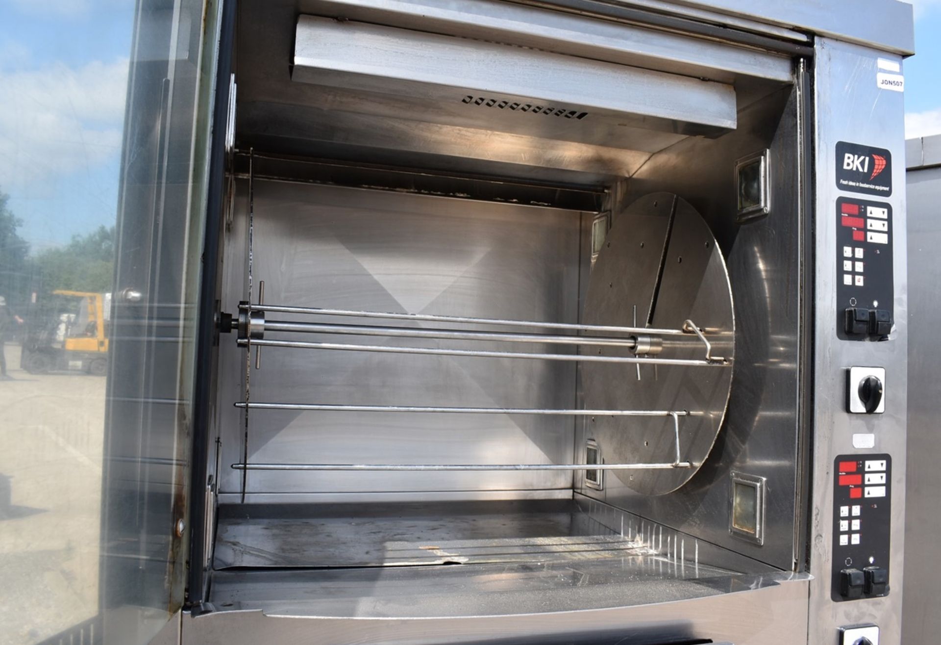 1 x BKI BBQ King Commercial Double Rotisserie Chicken Oven With Stand - Type VGUK16 - 3 Phase - Image 9 of 21