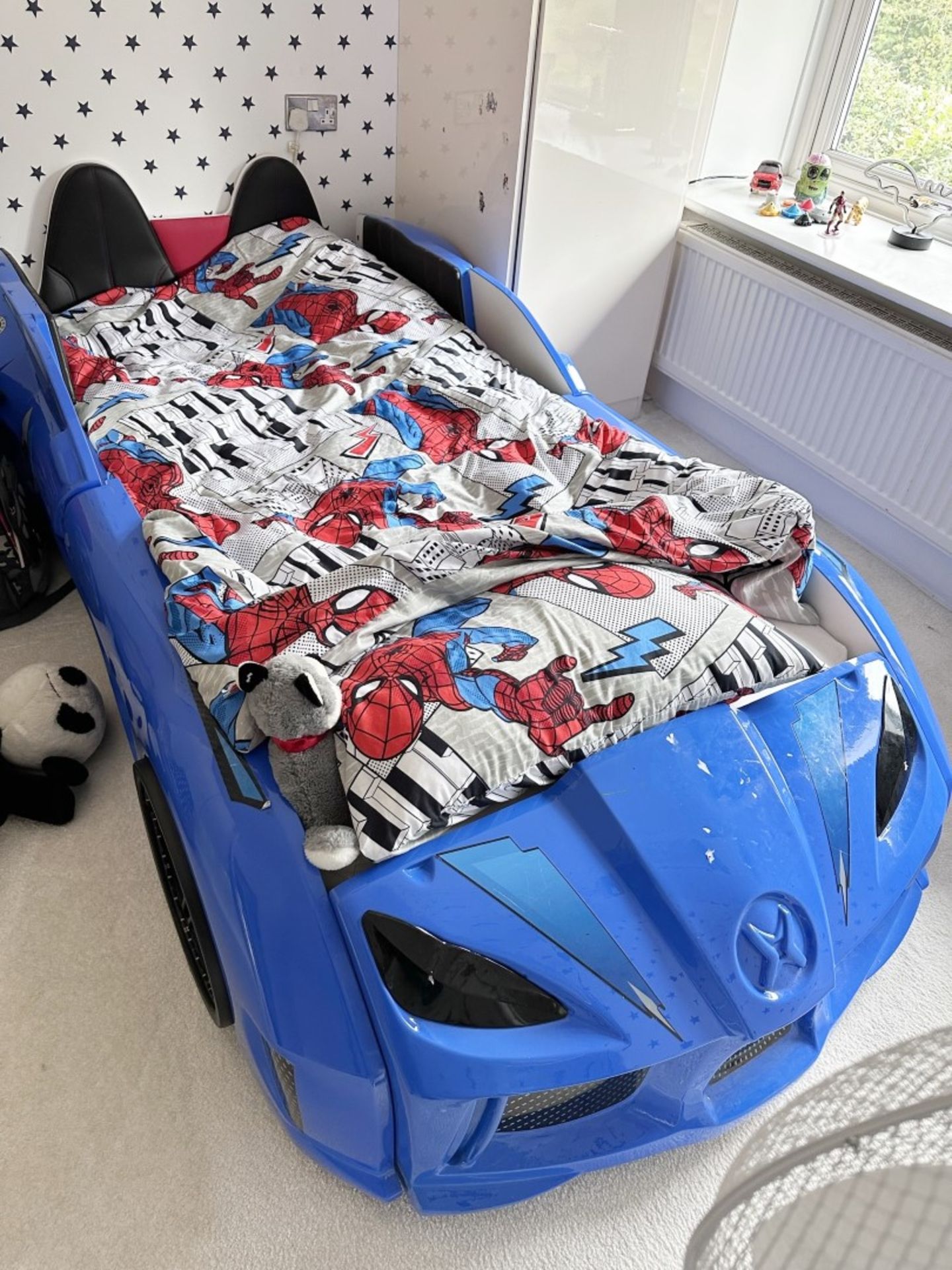 1 x Children's MVN3 Car Bed With Remote Controls For Lights And Sound - RRP.£549.99