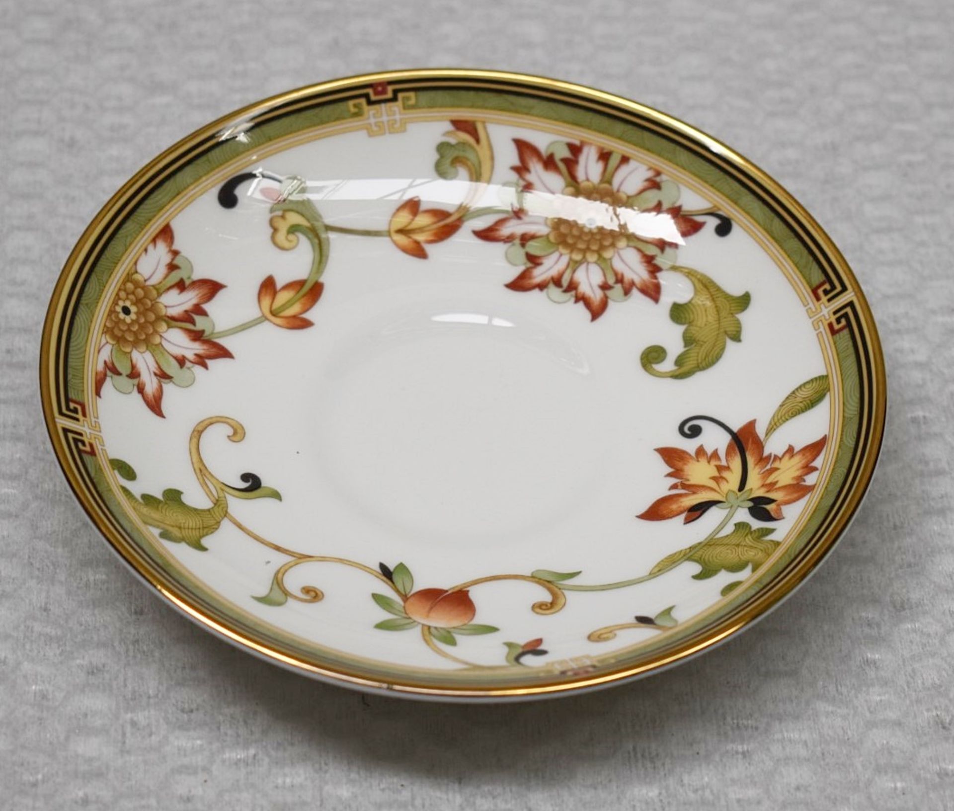 1 x WEDGWOOD 'Oberon Leigh Flora' Fine Bone China Gold Rimmed Tea Saucer / Trinket Dish - Unboxed - Image 2 of 5