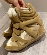 1 x Pair Of Genuine Isabel Marant Boots In Tan - Size: 36 - Preowned in Good Condition - Ref: LOT40