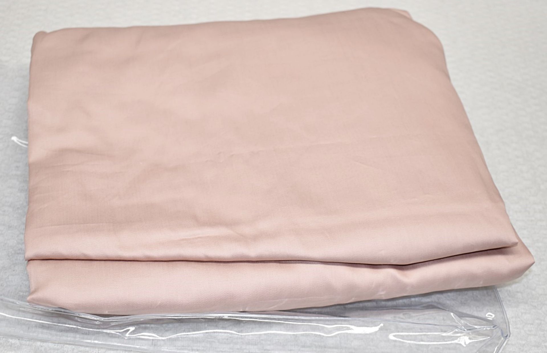 1 x AMALIA 'Suave' Luxury King Fitted Sheet In Charm Pink (150cm x 200cm) - Original Price £99.00 - Image 4 of 7