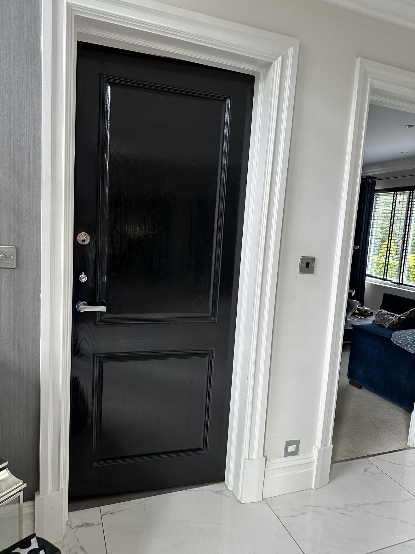 1 x SOLID OAK Fire Door In Black Gloss And Stainless Steel Hardware