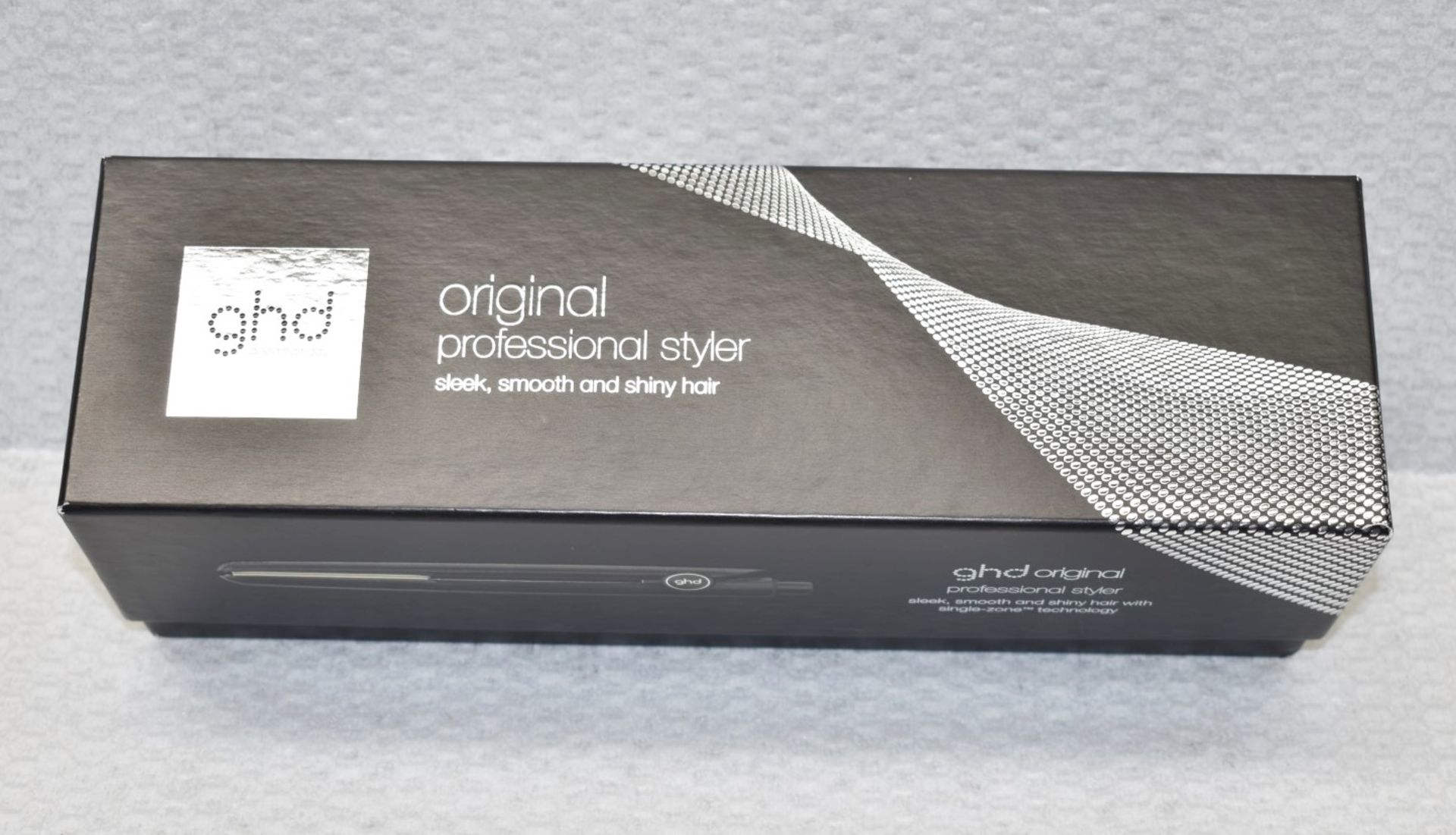 1 x GHD Original Hair Straightener (New & Improved Model) - Original Price £129.00 - Unused Boxed - Image 4 of 8