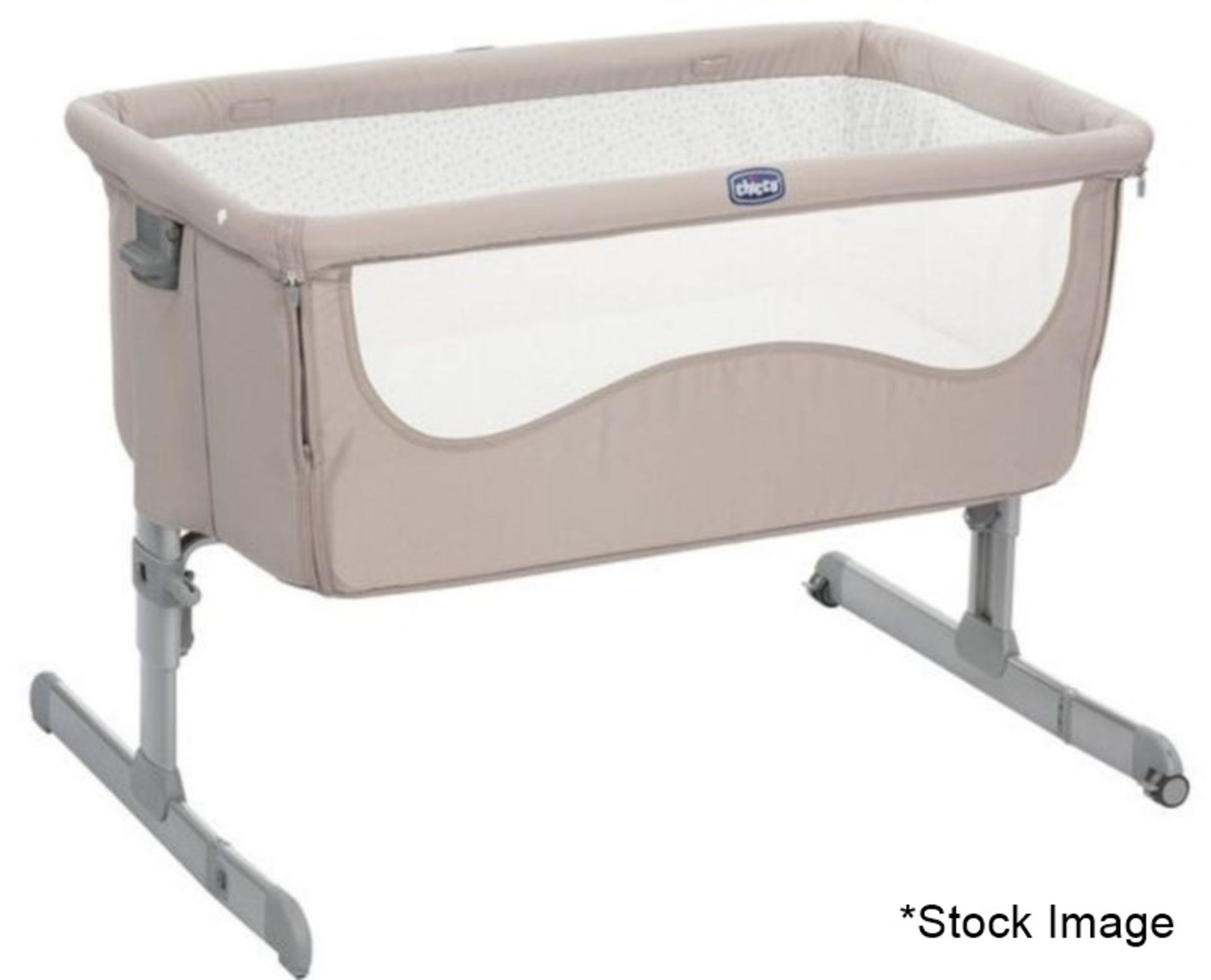 1 x CHICCO Next2me 'Chick to Chick' Bedside Baby Crib With Mattress - New Sealed Stock - RRP £299.00