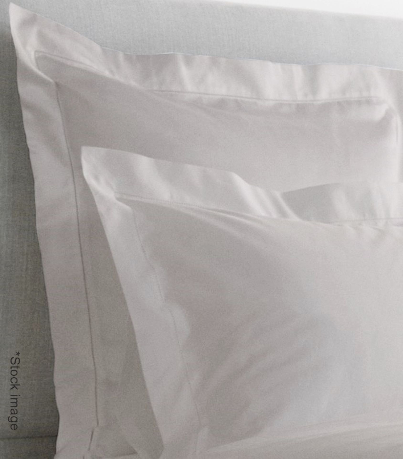 1 x HARRODS OF LONDON 'Cadogan' King Duvet Cover Set, With Pillow Cases - Original Price £239.00 - Image 2 of 9