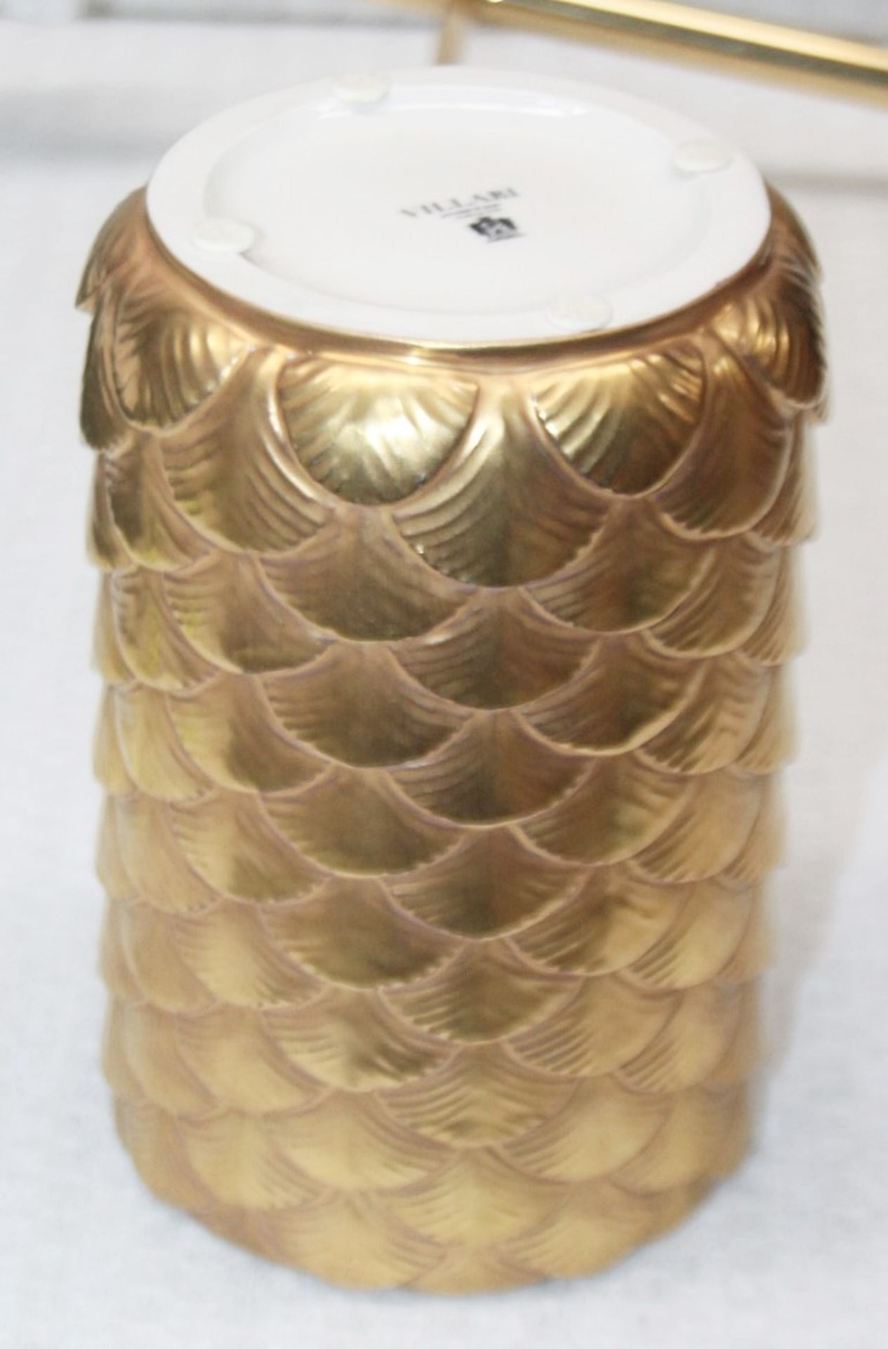 1 x VILLARI 'Peacock' Opulent 24-karat Gold Decorated Porcelain Toilet Brush Holder - RRP £459.00 - Image 6 of 9