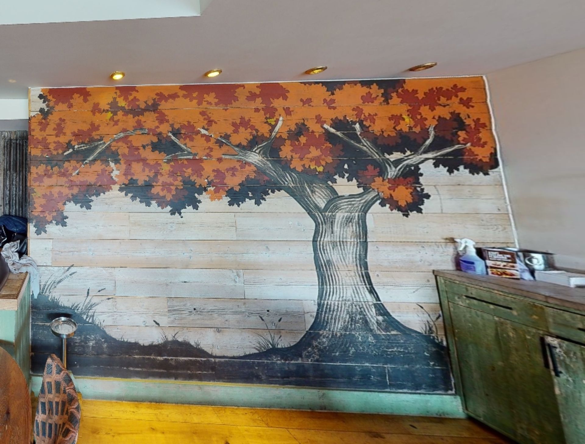 1 x Natural Wood Wall Covering Panels Featuring a Hand Painted Leafy Autumn Tree - Image 5 of 7