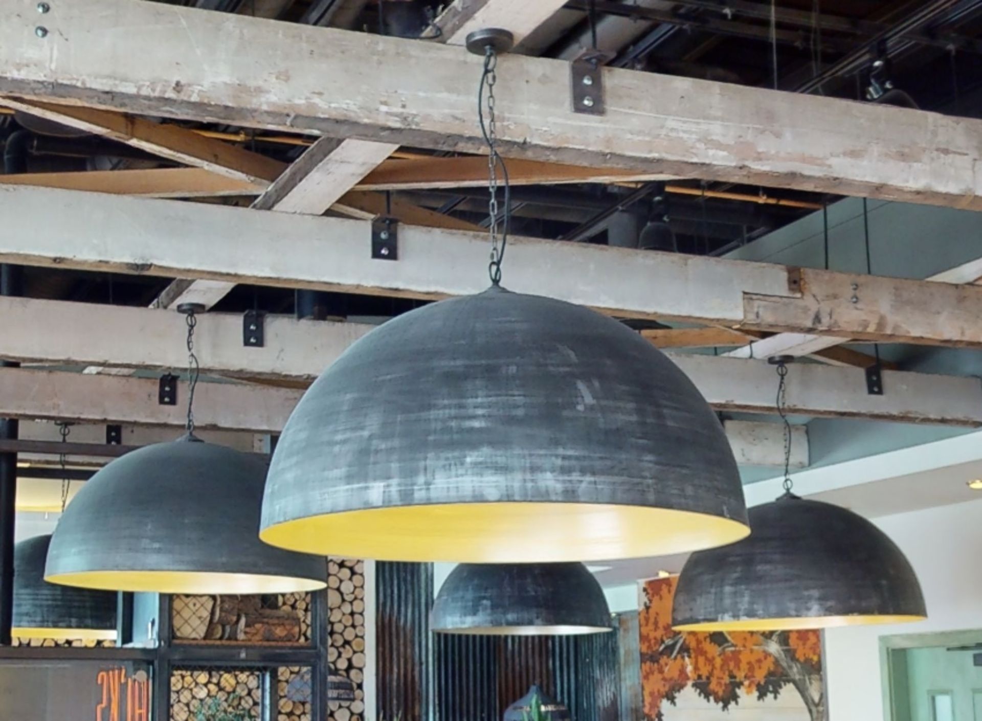 5 x Suspended Metal Dome Light Pendants in Grey With Gold Inner - Image 2 of 4