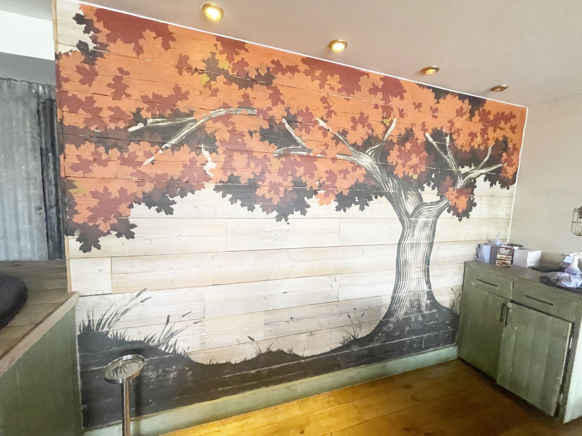 1 x Natural Wood Wall Covering Panels Featuring a Hand Painted Leafy Autumn Tree - Image 2 of 7