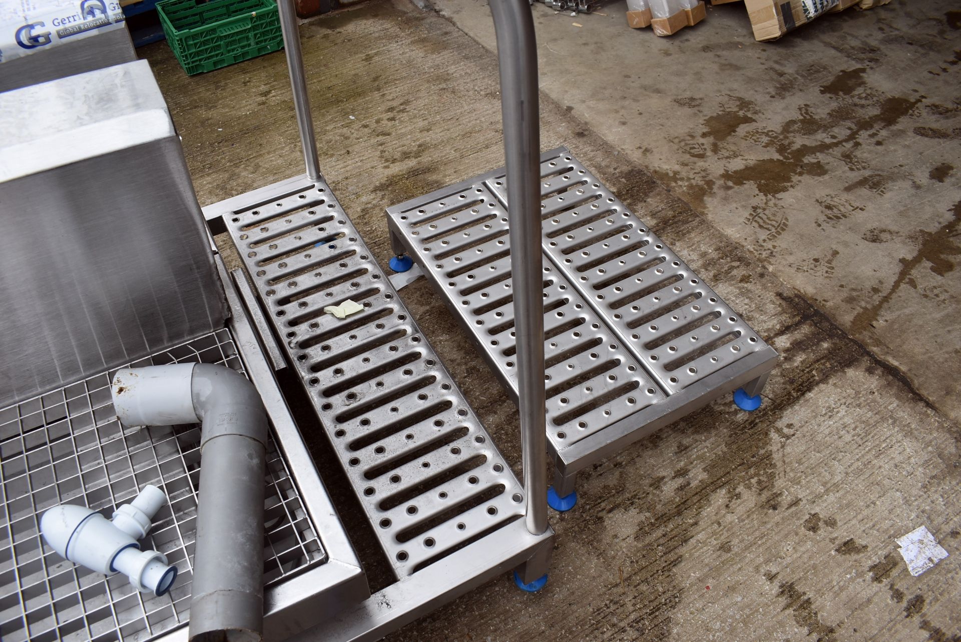 1 x Lave Botte 2 - CC2000 Sole and Boot Cleaner Machine - Ref: CHR107 - CL823 - Location: Altrincham - Image 7 of 10