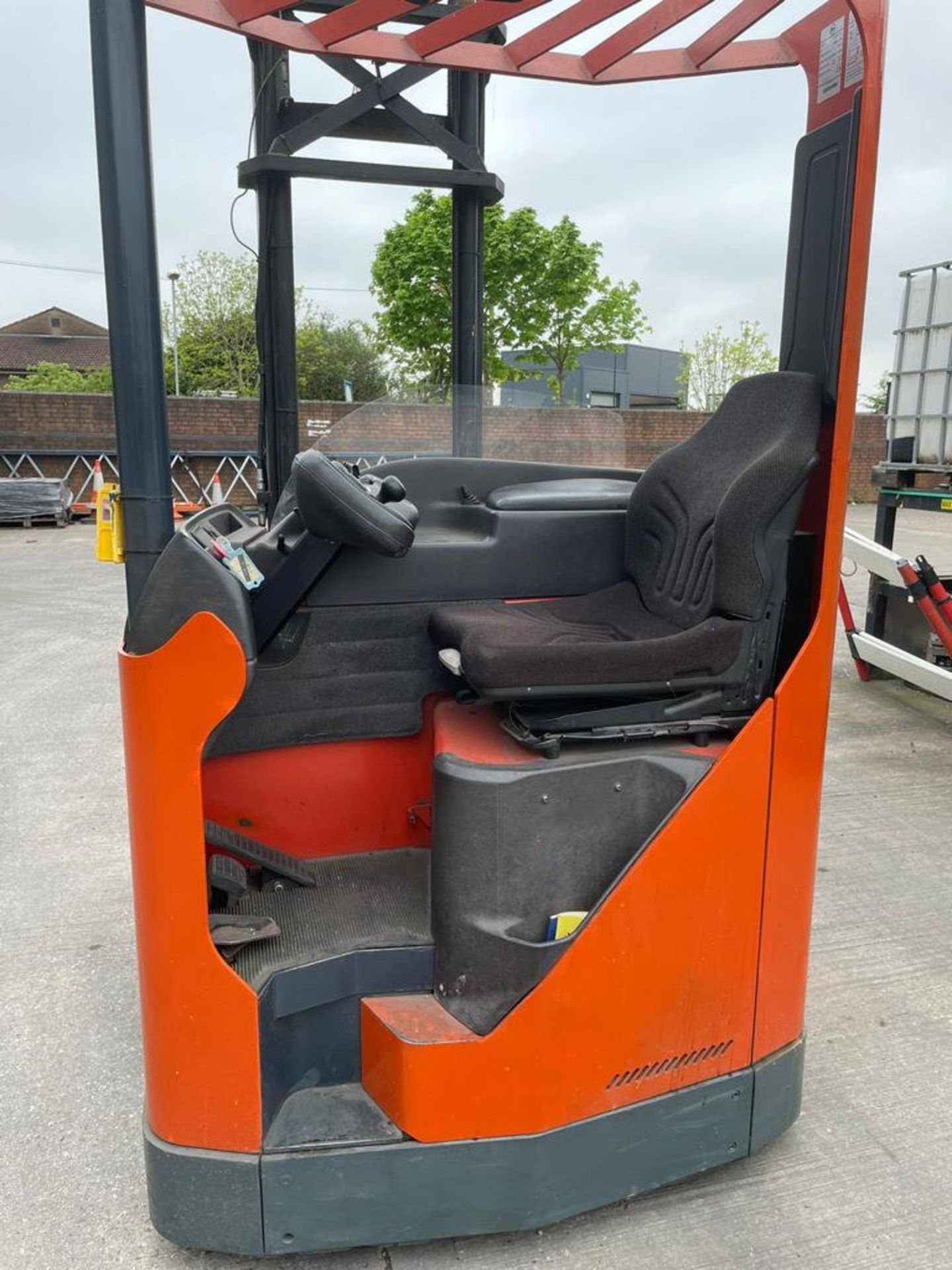 1 x BT RRB1/15 Electric 1.6T Reach Truck With Charger - CL855 - Location: Widnes WA8 - Image 3 of 7