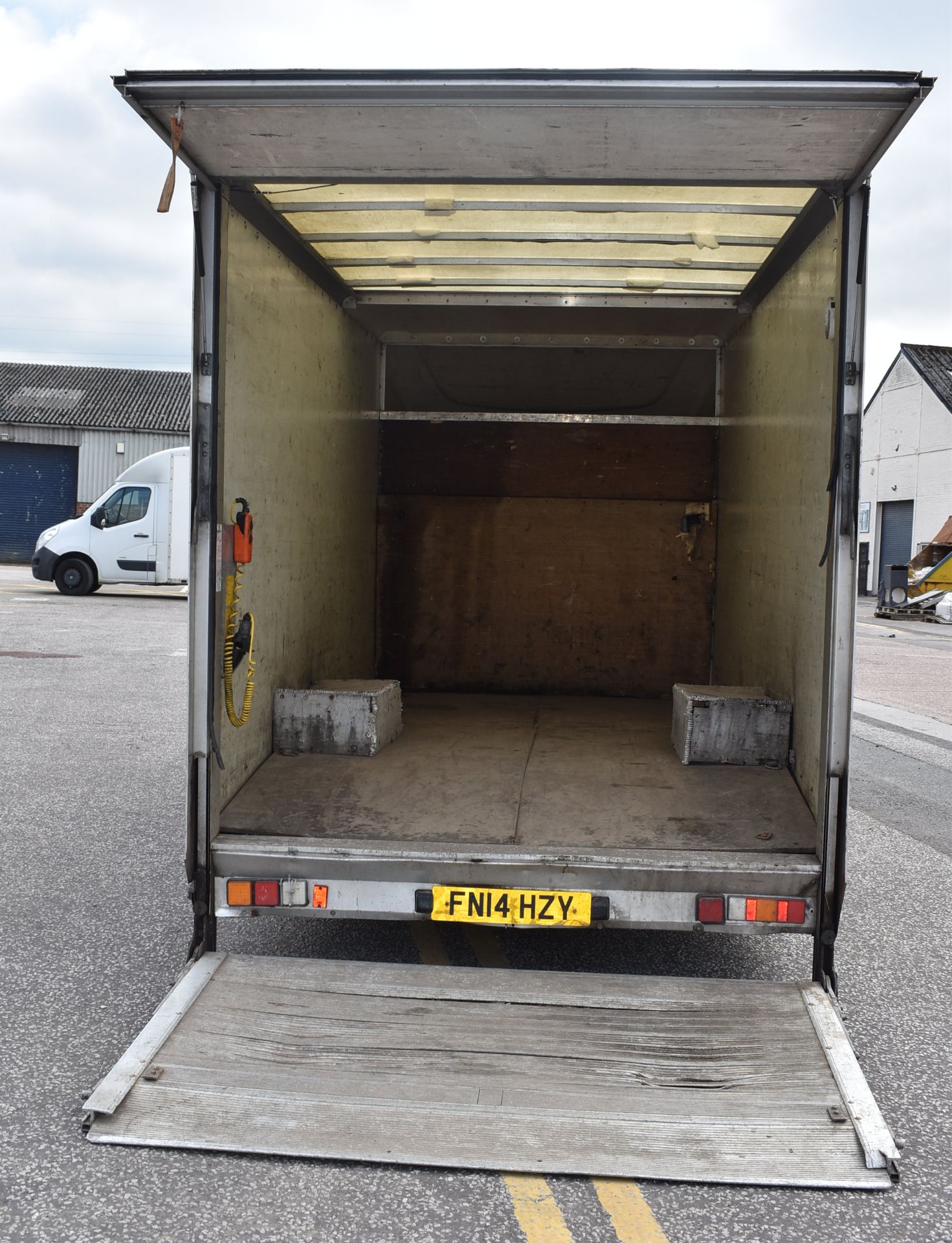 1 x Vauxhall Movano Box Van With Tail lift - 14 Plate - Includes 2 Keys - CL011 - Location: - Image 67 of 83