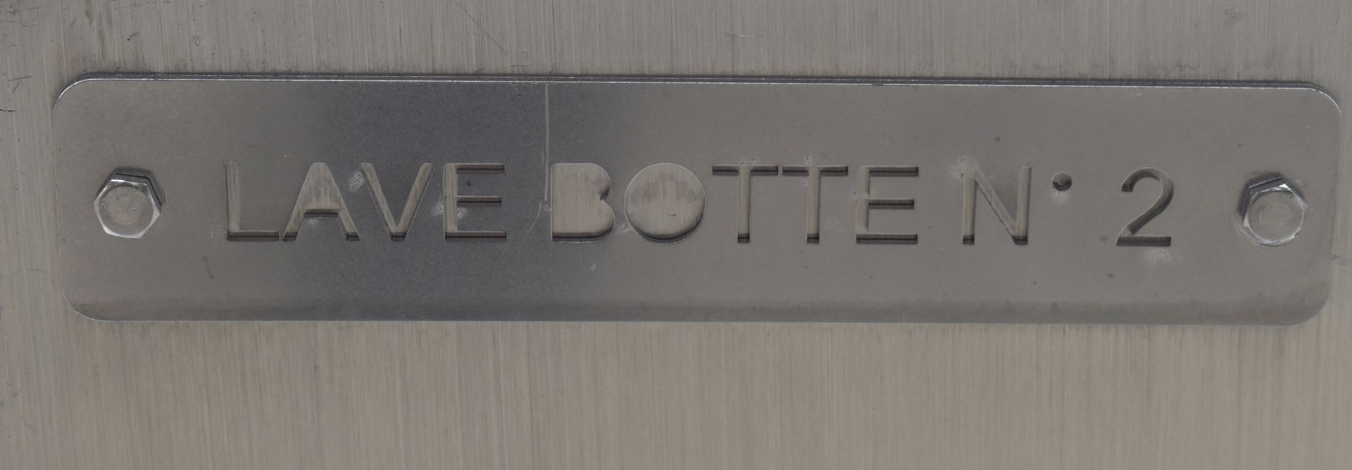 1 x Lave Botte 2 - CC2000 Sole and Boot Cleaner Machine - Ref: CHR107 - CL823 - Location: Altrincham - Image 9 of 10