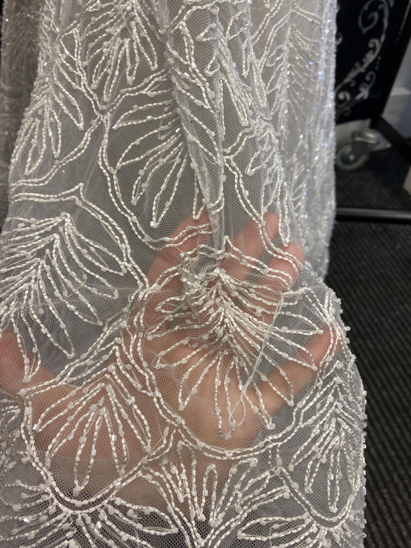 1 x LUSAN MANDONGUS/ LM 'Verna'Beautiful Strapless Lace Fishtail Designer Wedding Dress RRP £2,500 - Image 8 of 8