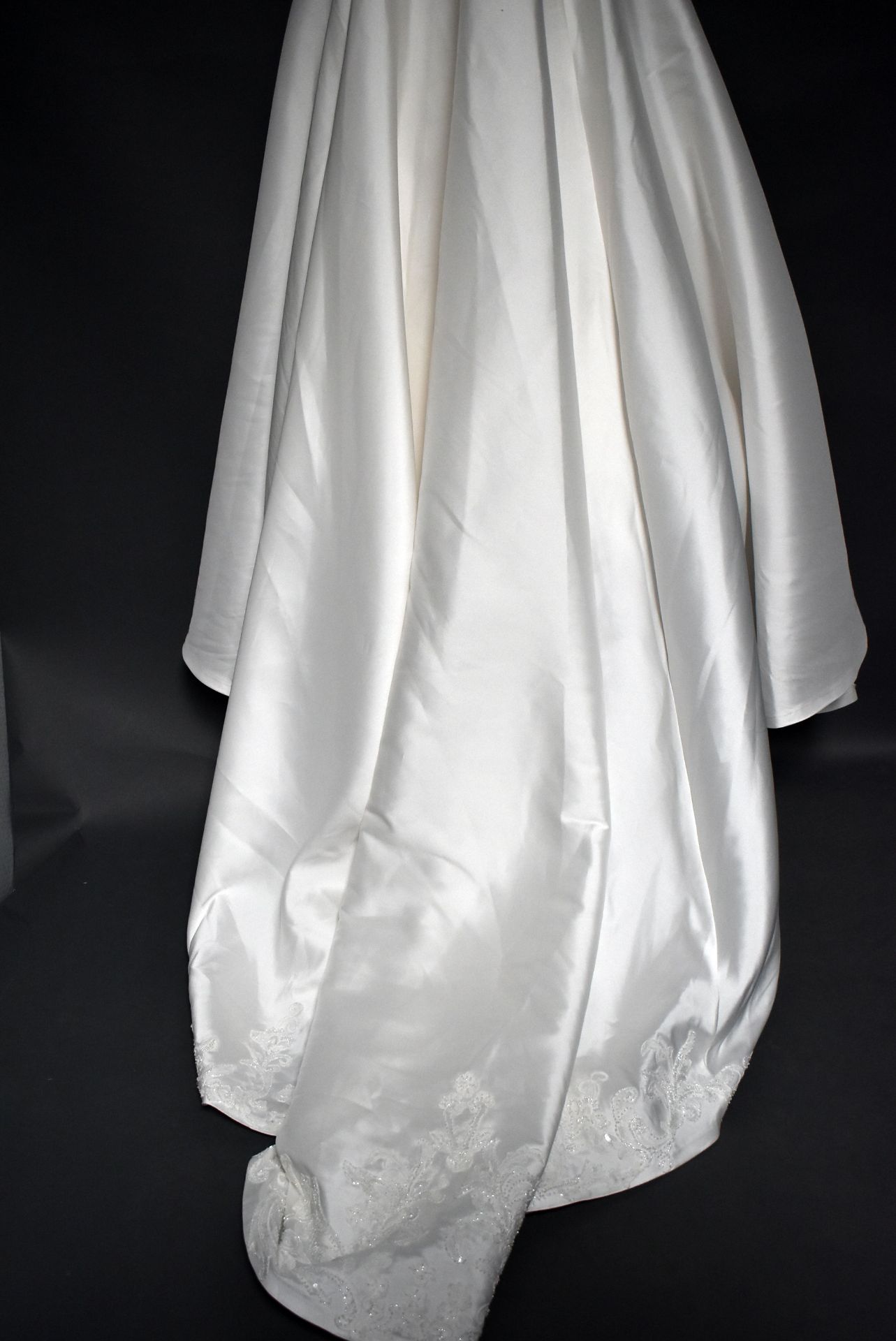 1 x ALLURE BRIDALS Lace And Satin Fishtail Designer Wedding Dress Bridal Gown RRP £1,650 UK 10 - Image 6 of 7