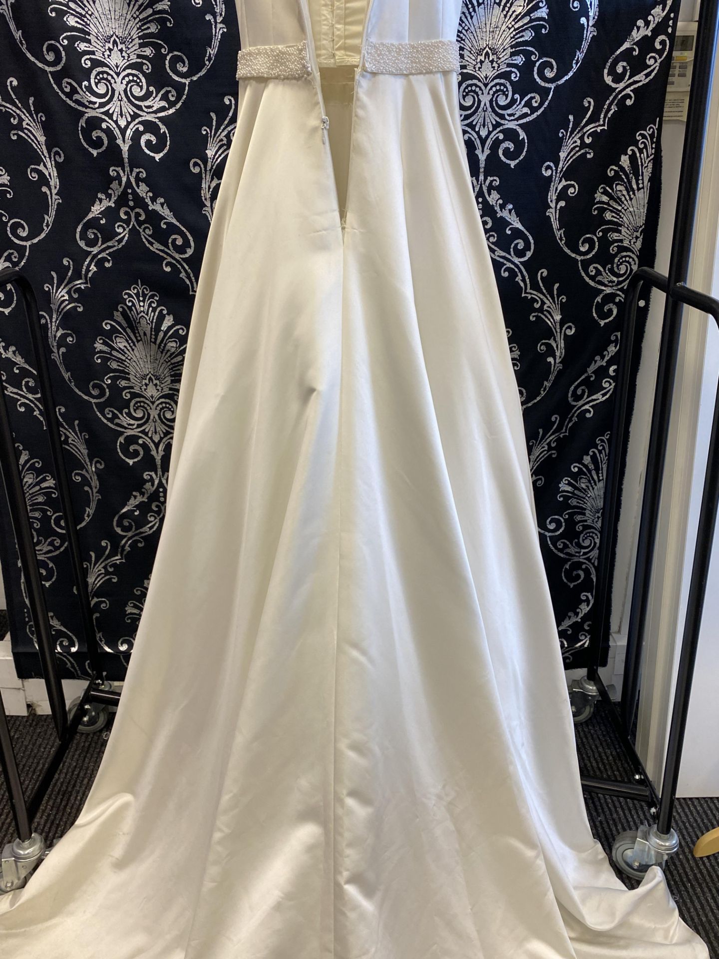 1 x MIA MIA 'Estelle' Timeless Satin Empire Line Designer Wedding Dress Bridal Gown RRP£1,000 UK12 - Image 3 of 8