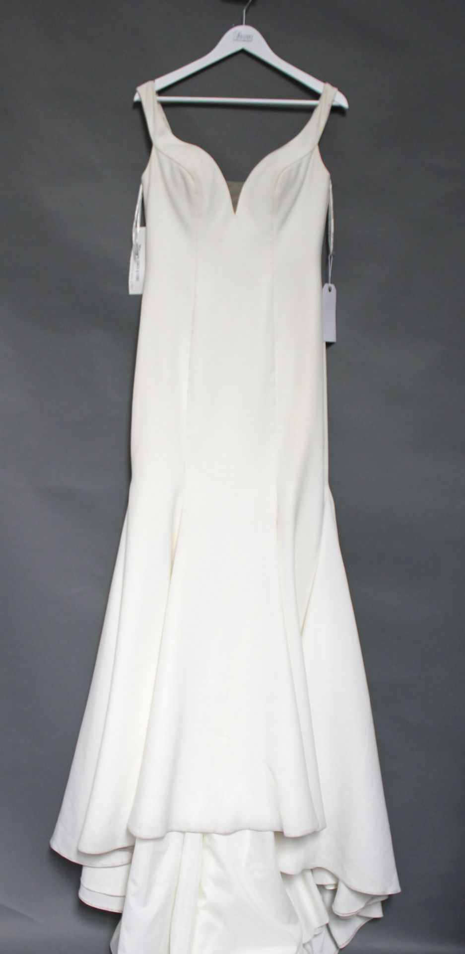 1 x MORI LEE Satin Fishtail Sweetheart Neckline Designer Wedding Dress RRP £1,050 UK12