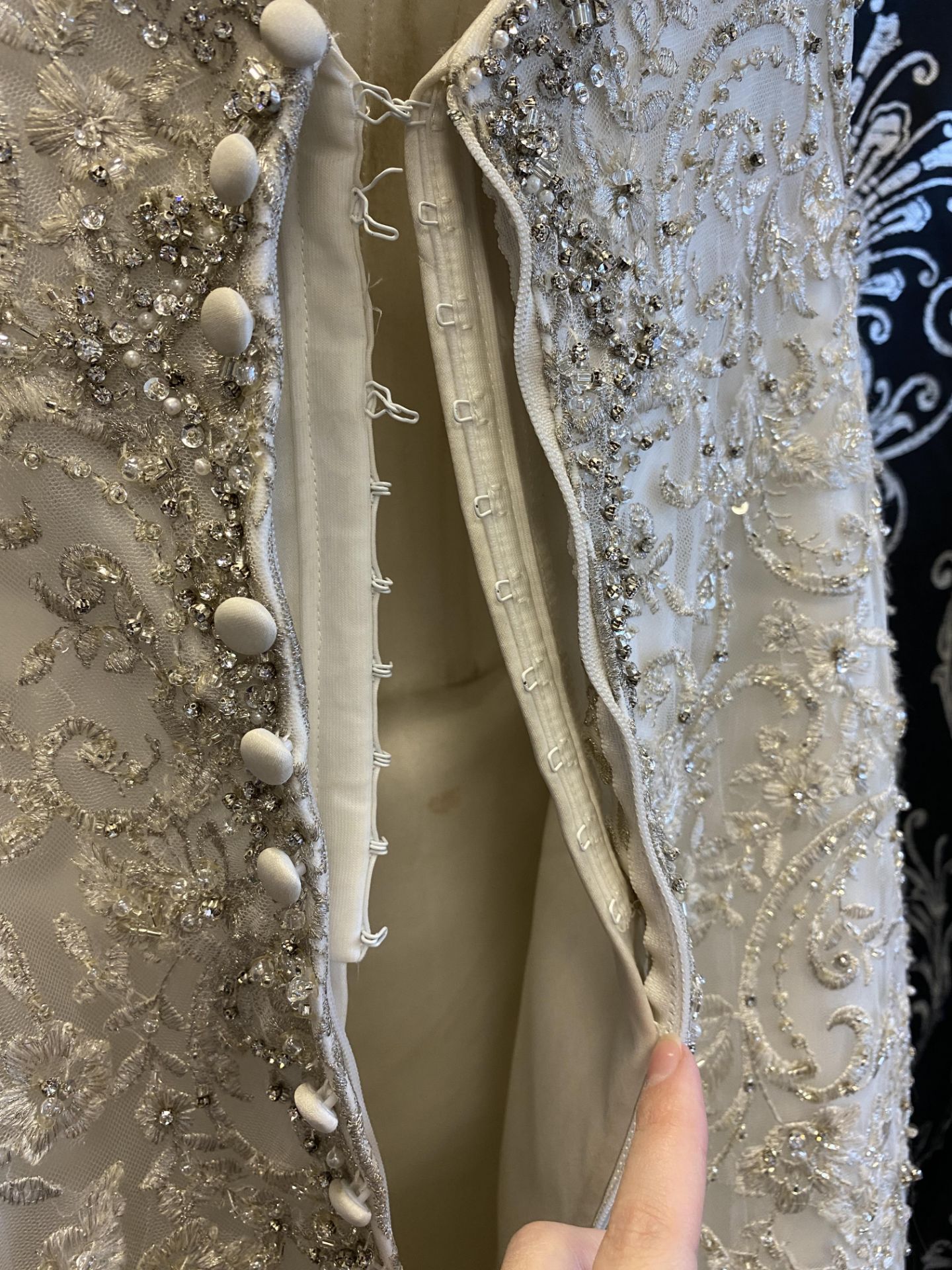 1 x ALLURE '9275' Timeless Strapless Lace And Chiffon Mermaid Designer Wedding Dress RRP £2,250 UK12 - Image 4 of 11