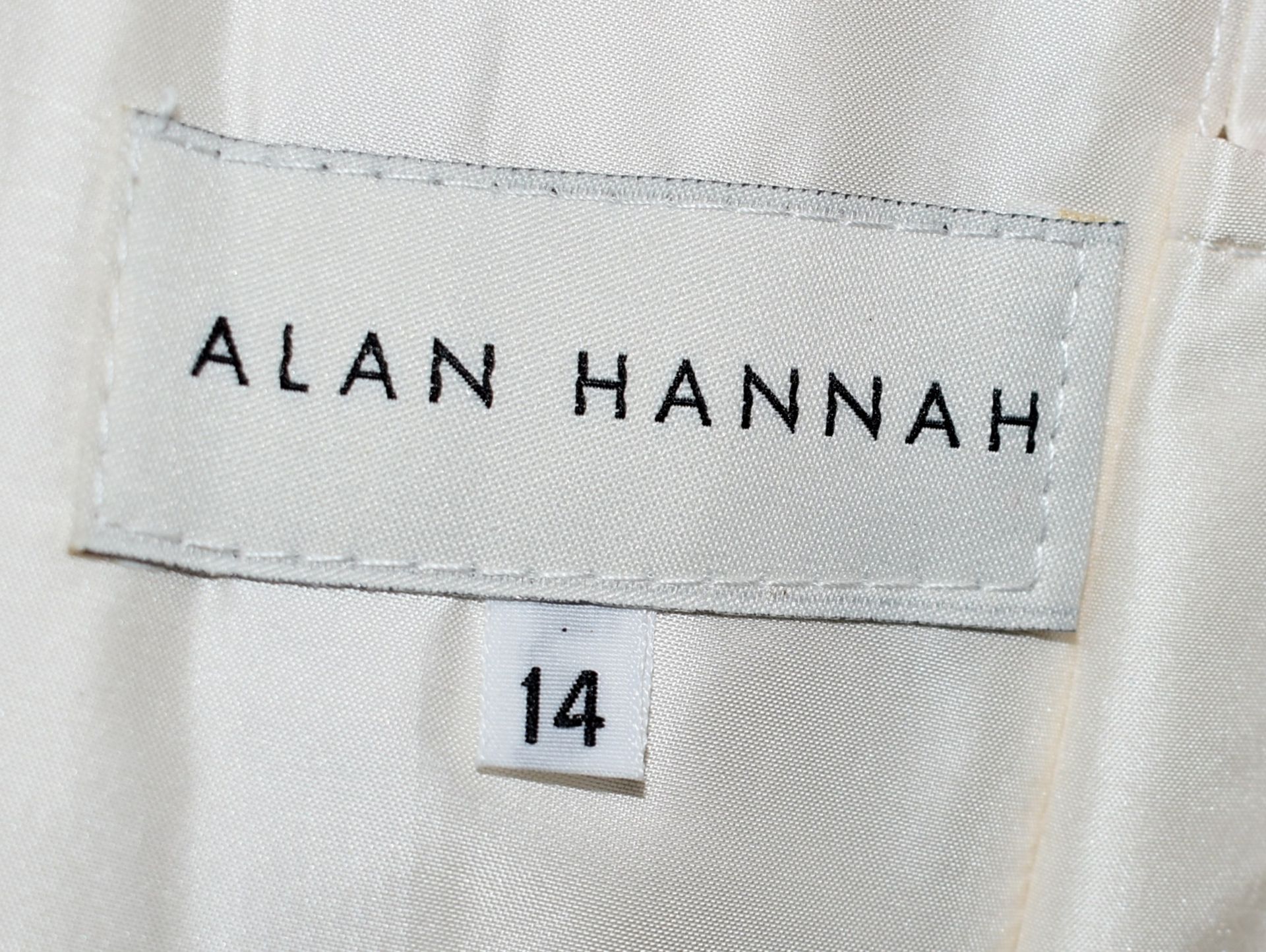 1 x ALAN HANNAH Strapless Lace & Satin Fishtail Dress Designer Wedding Dress Bridal RRP £2,700 UK 14 - Image 4 of 7
