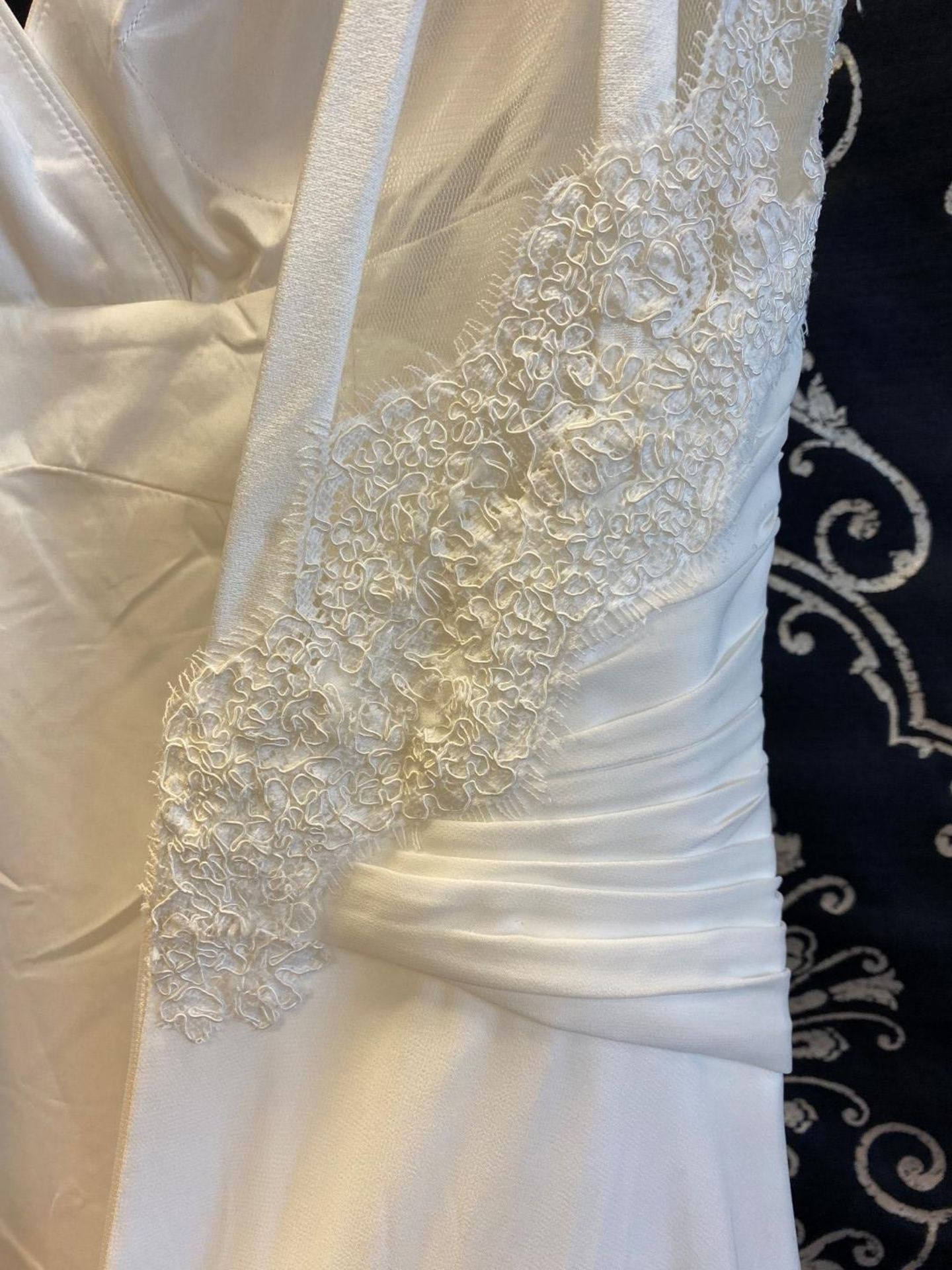 1 x LUSAN MANDONGUS 'Quinian' Grecian Style Biased Draped Designer Wedding Dress RRP £1,500 UK8 - Image 4 of 9