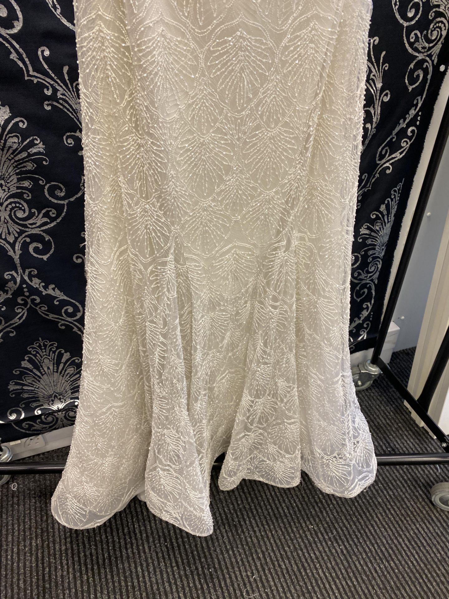 1 x LUSAN MANDONGUS/ LM 'Verna'Beautiful Strapless Lace Fishtail Designer Wedding Dress RRP £2,500 - Image 6 of 8