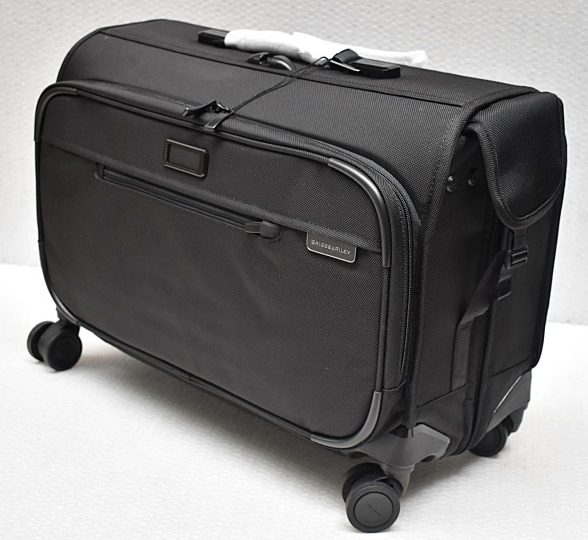 1 x BRIGGS & RILEY Wide Carry-On Baseline Garment Spinner Suitcase (40.5cm) - Original Price £629.00 - Image 7 of 24