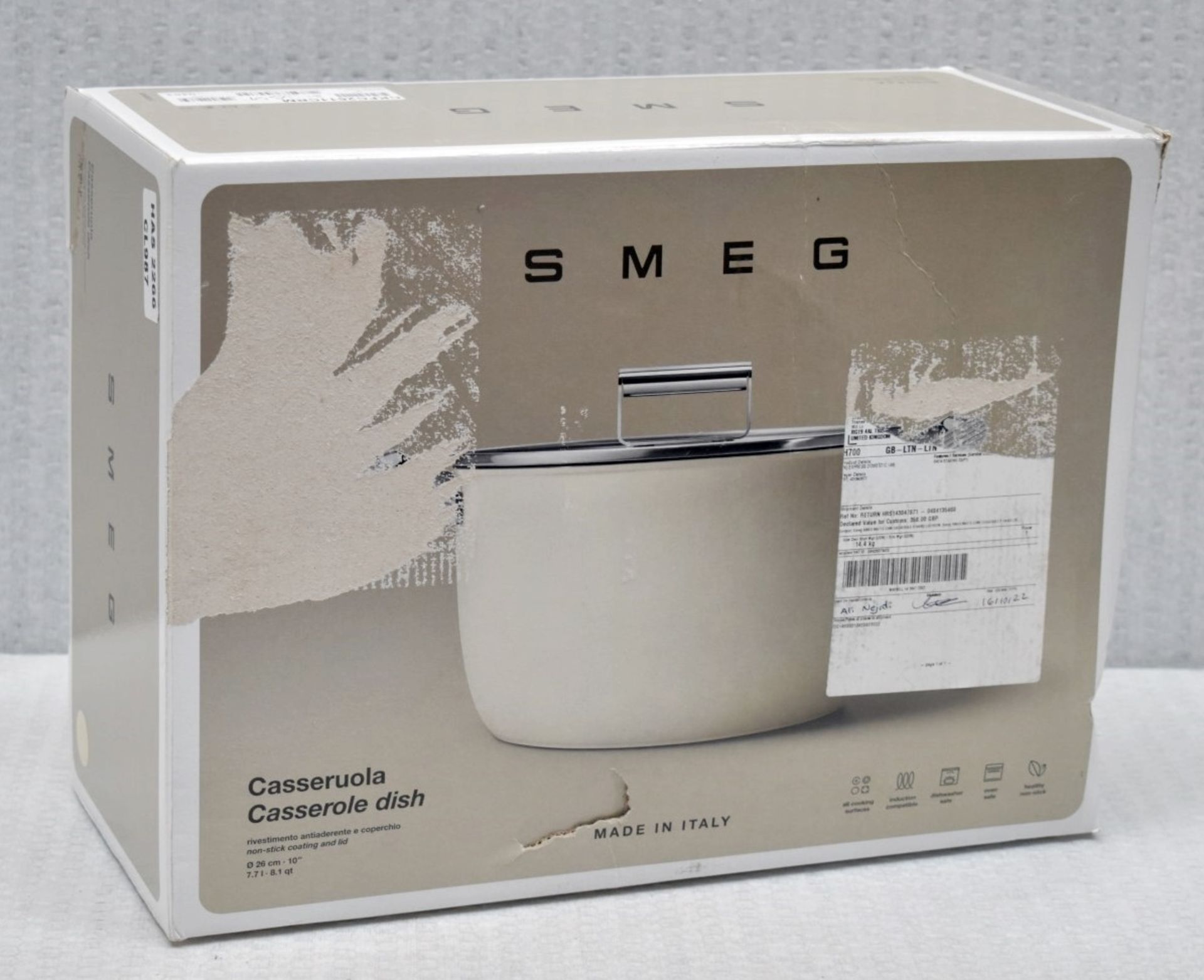 1 x SMEG 50s Style Casserole Pan In Cream, with Glass Lid (26cm) - Original Price £179.00 - Unused - Image 9 of 9