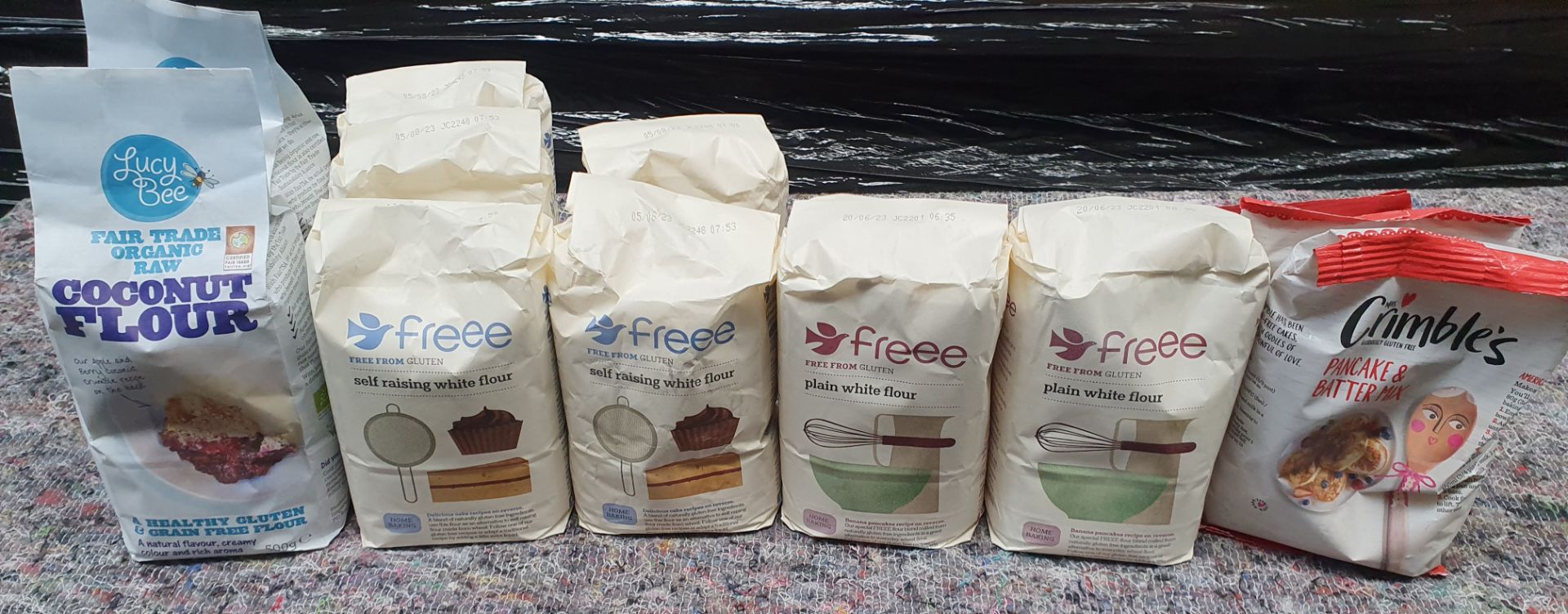 12 x Baking Products - Flour & Pancake Mix - Ref: TCH442 - CL840 - Location: Altrincham WA14