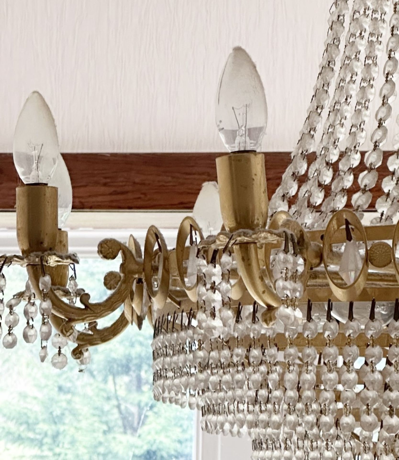 1 x Stunning GENUINE CRYSTAL AND GOLD PLATED Chandelier. - Image 2 of 11