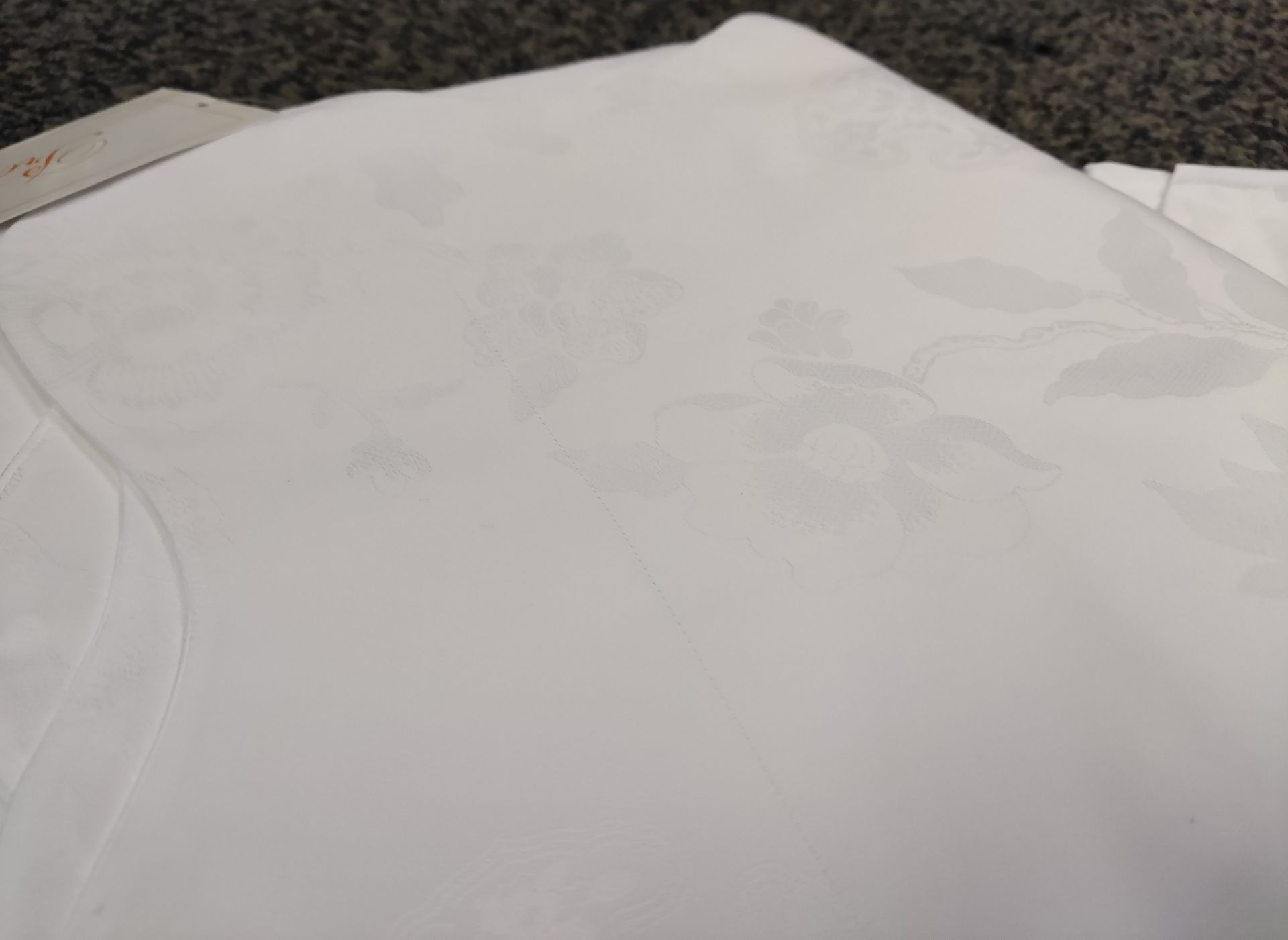 Pair of PRATESI 'Cina Jacquard' 100% Cotton Pillow Shams 65x65cm - Original Price £800 - Unused - Image 3 of 4