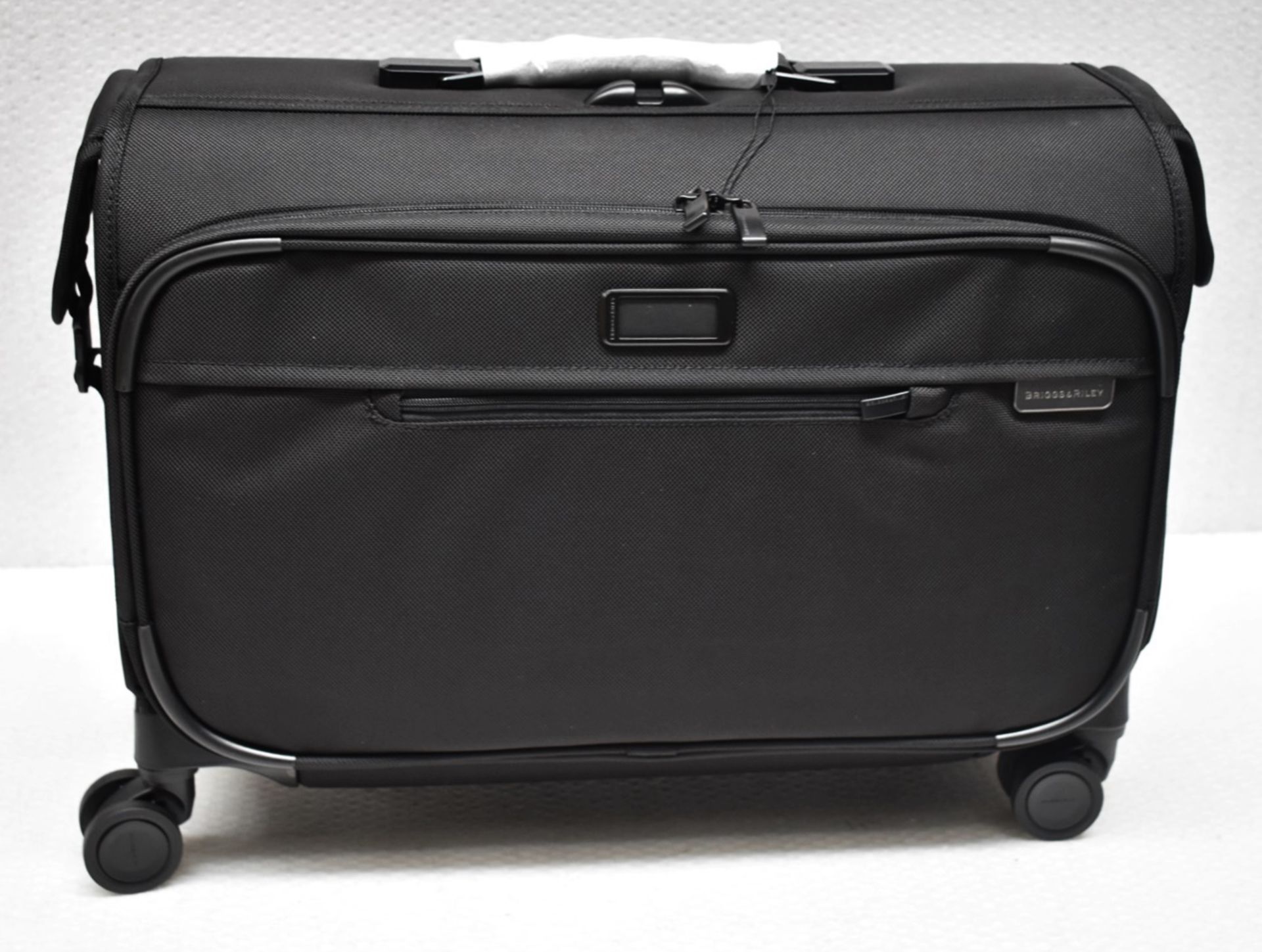1 x BRIGGS & RILEY Wide Carry-On Baseline Garment Spinner Suitcase (40.5cm) - Original Price £629.00 - Image 5 of 24
