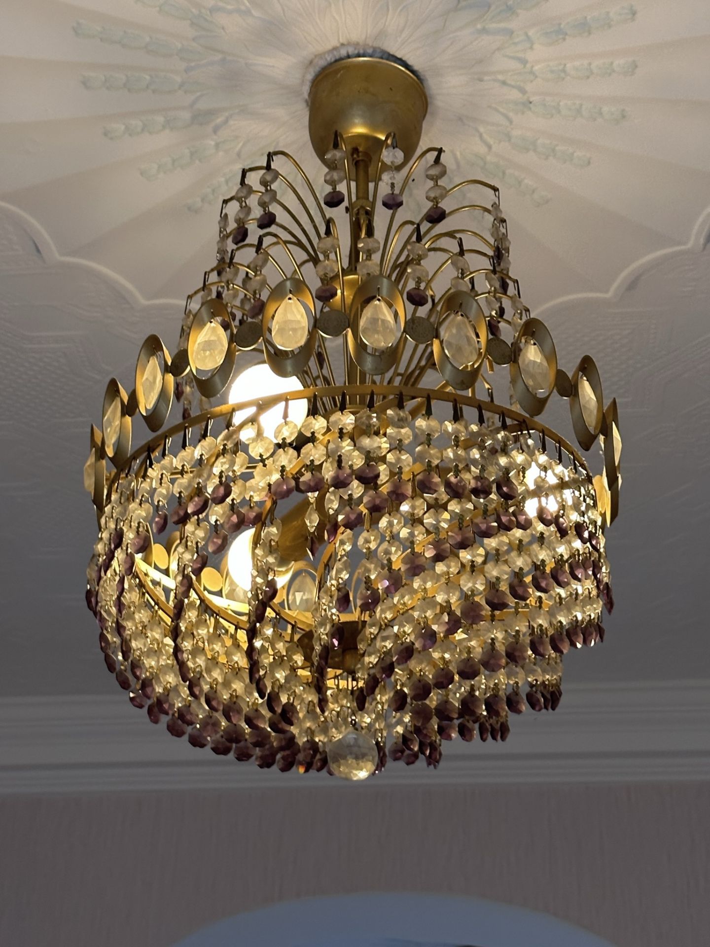 1 x REAL CRYSTAL And Gemstone Gold Plated Pendant Ceiling Light