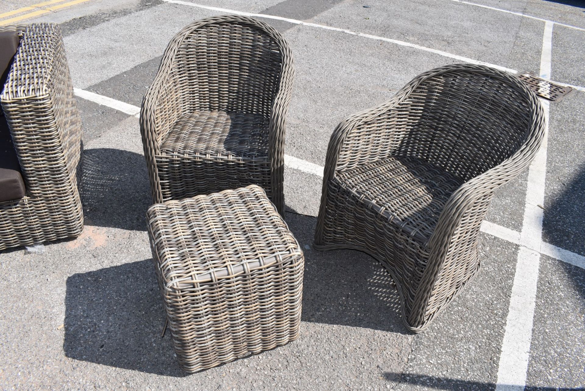 1 x Rattan Garden Furniture Set Including Sofa With Heated Seats, Two Chairs and Foot Stool - - Image 6 of 18