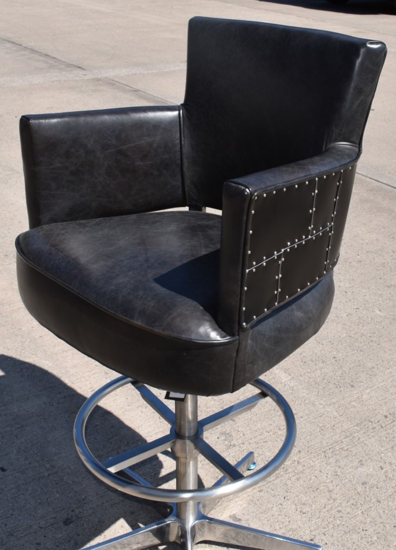 1 x TIMOTHY OULTON 'Swinderby' Luxury Distressed Black Leather Barstool  - Original Price £1,800 - - Image 13 of 18