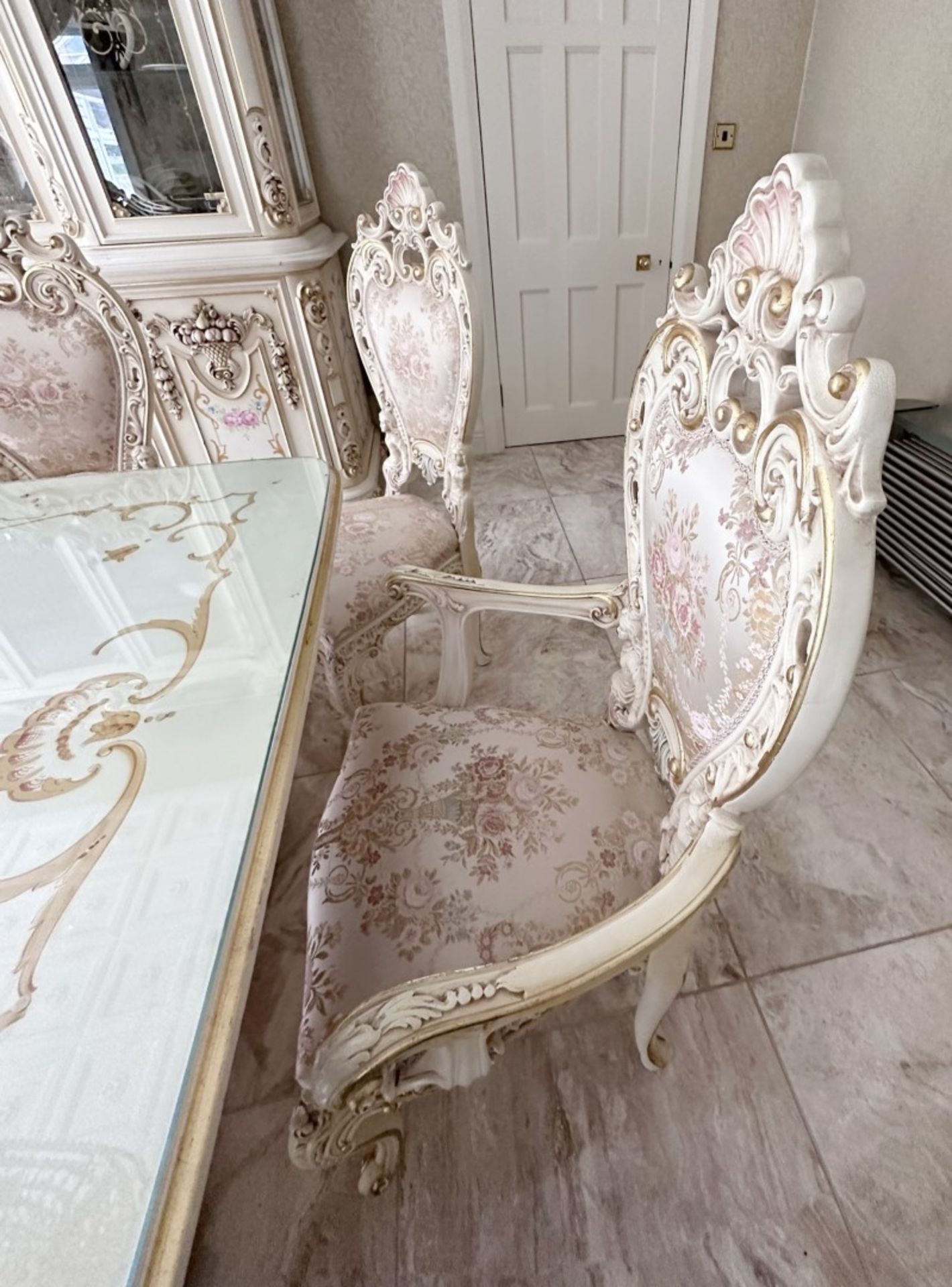 1 x EXQUISITE Handcrafted In Italy Venetian Style Dining Room Table And 12 Silk Backed Chairs - Image 5 of 15