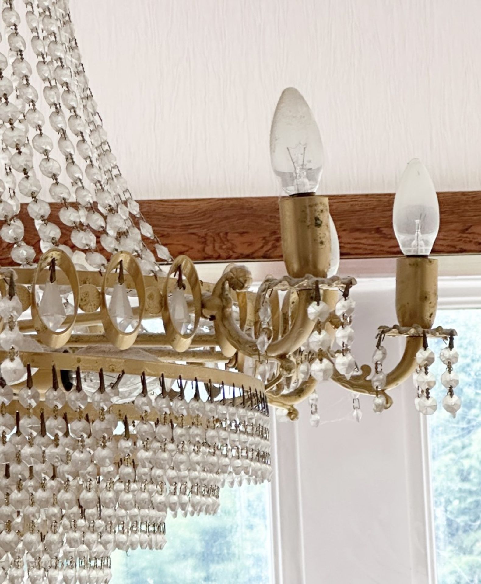 1 x Stunning GENUINE CRYSTAL AND GOLD PLATED Chandelier. - Image 11 of 11