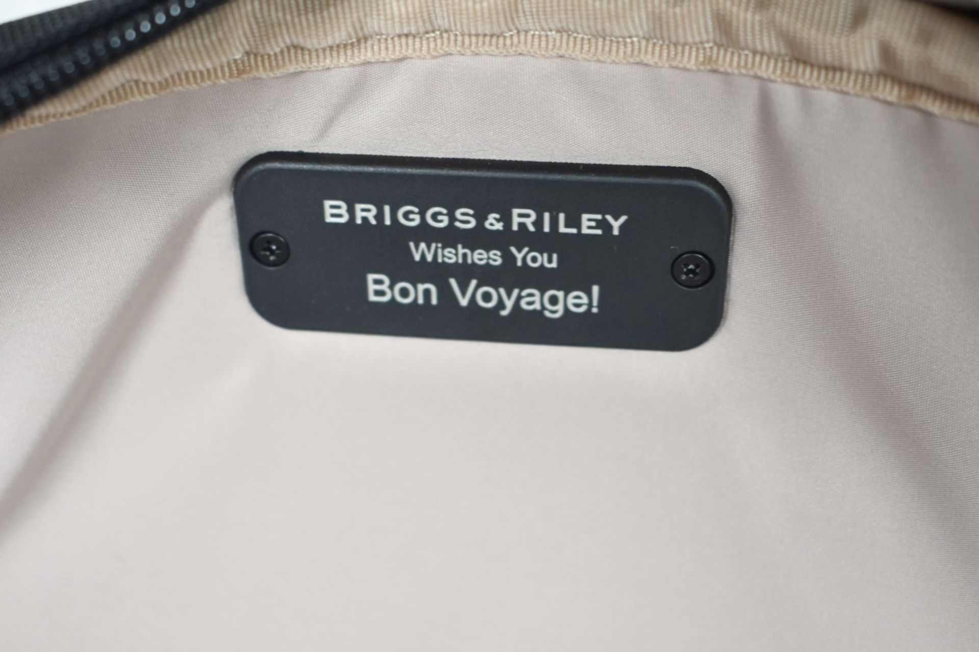 1 x BRIGGS & RILEY Wide Carry-On Baseline Garment Spinner Suitcase (40.5cm) - Original Price £629.00 - Image 10 of 24