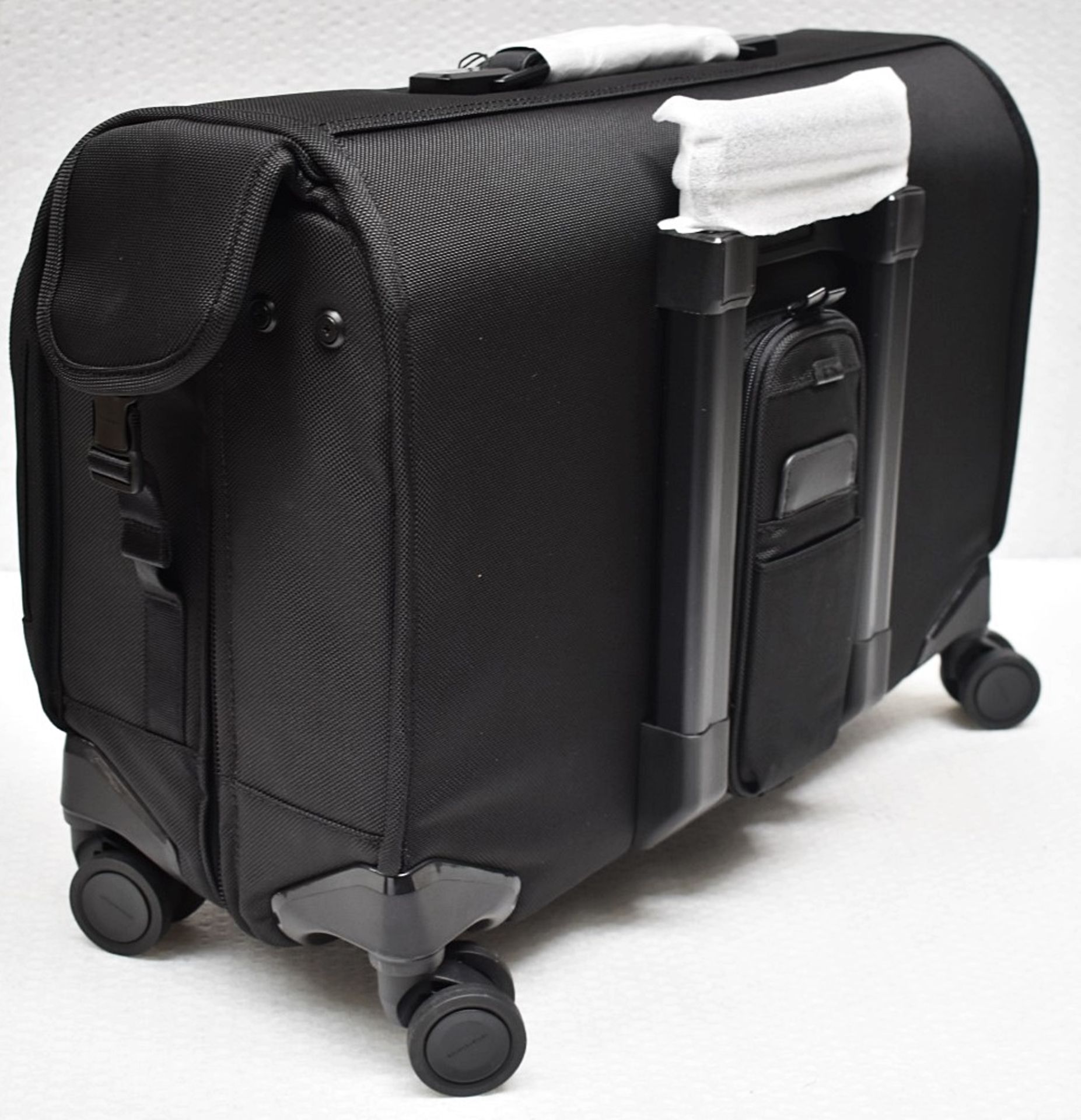 1 x BRIGGS & RILEY Wide Carry-On Baseline Garment Spinner Suitcase (40.5cm) - Original Price £629.00 - Image 9 of 24