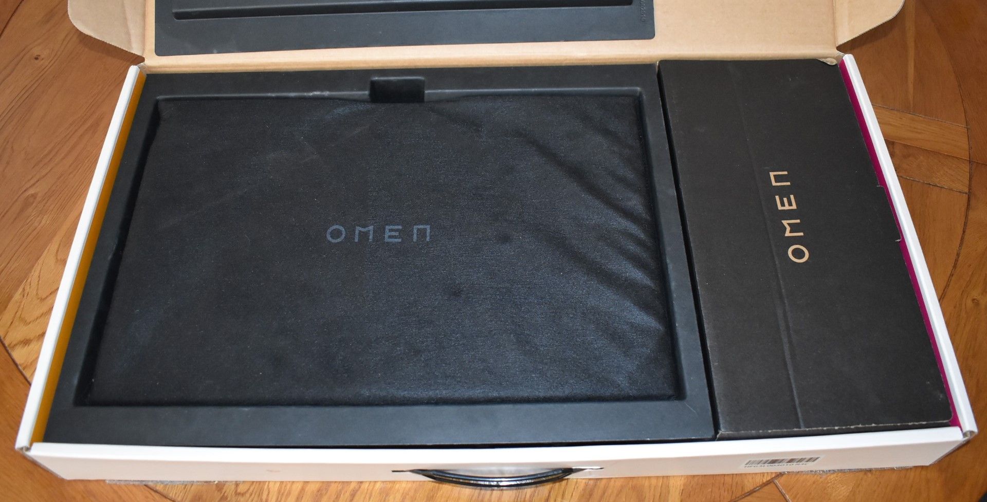 1 x HP Omen 17.3 Gaming Laptop - Intel i7-12700H, 16GB DDR5, 1TB NVMe 4.0 SSD, RTX 3060 - RRP £1,349 - Image 8 of 22